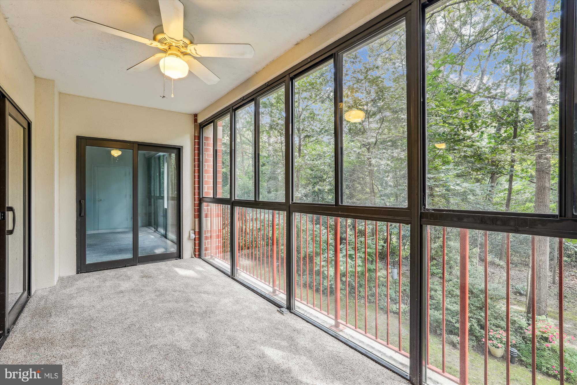 MCKINSEY PARK - Residential