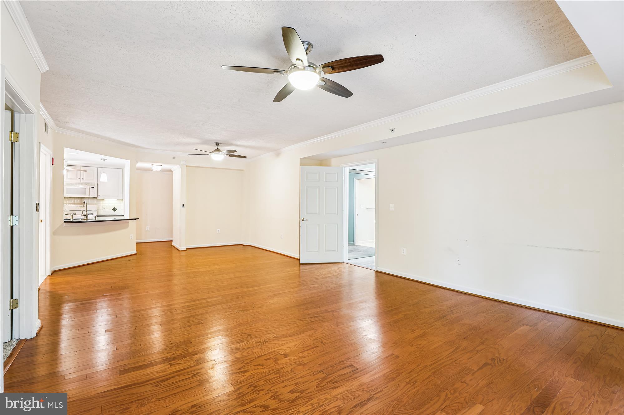 MCKINSEY PARK - Residential