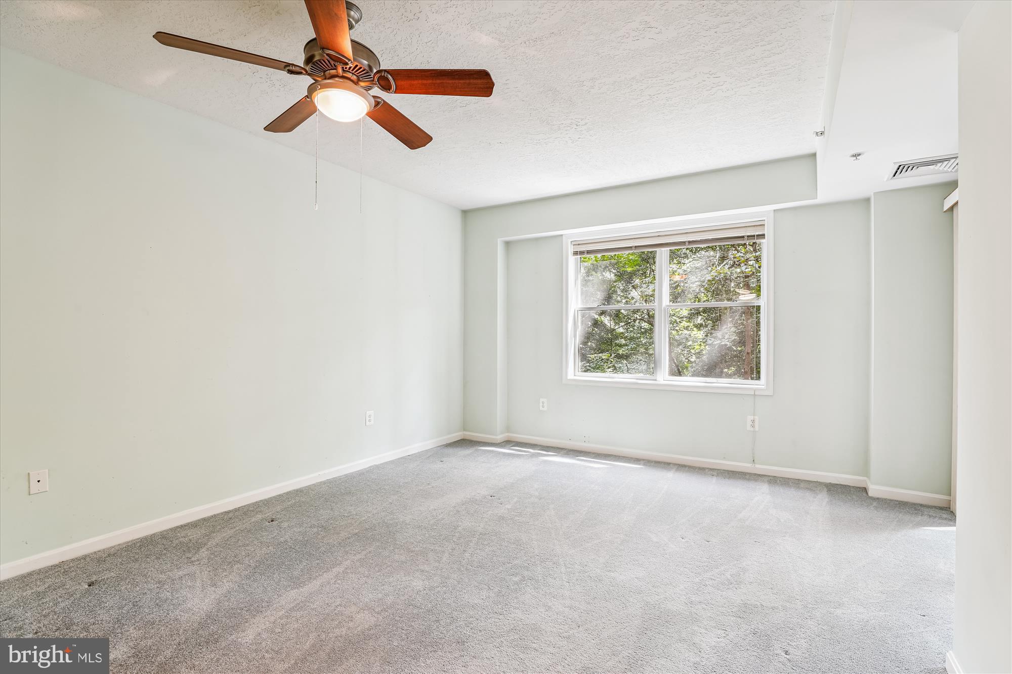 MCKINSEY PARK - Residential