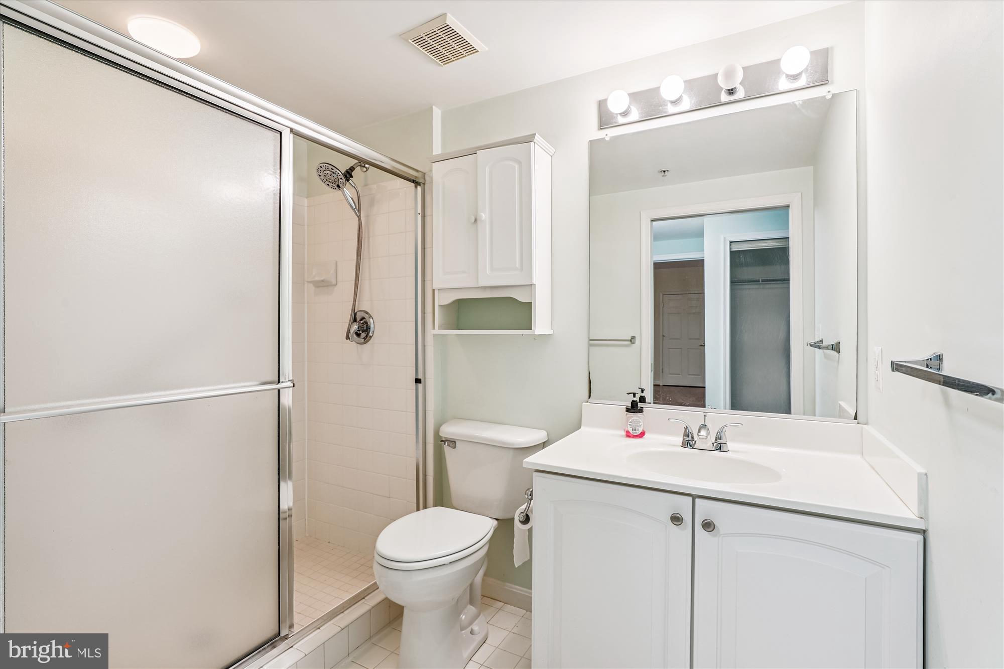 MCKINSEY PARK - Residential