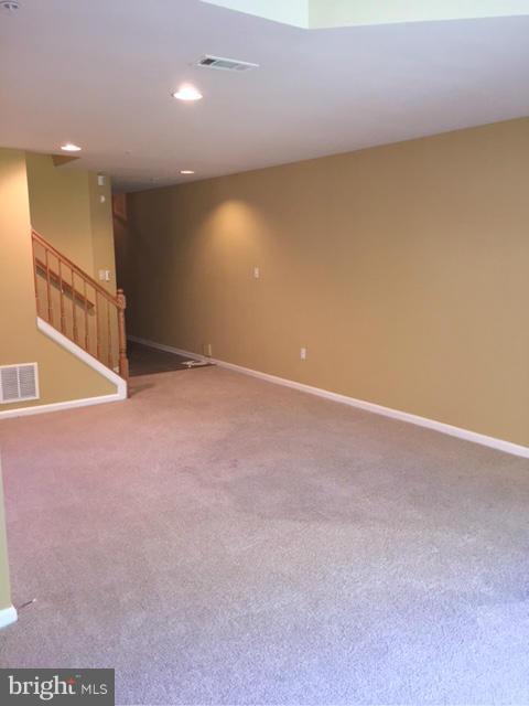 OWINGS MILLS - Residential Lease