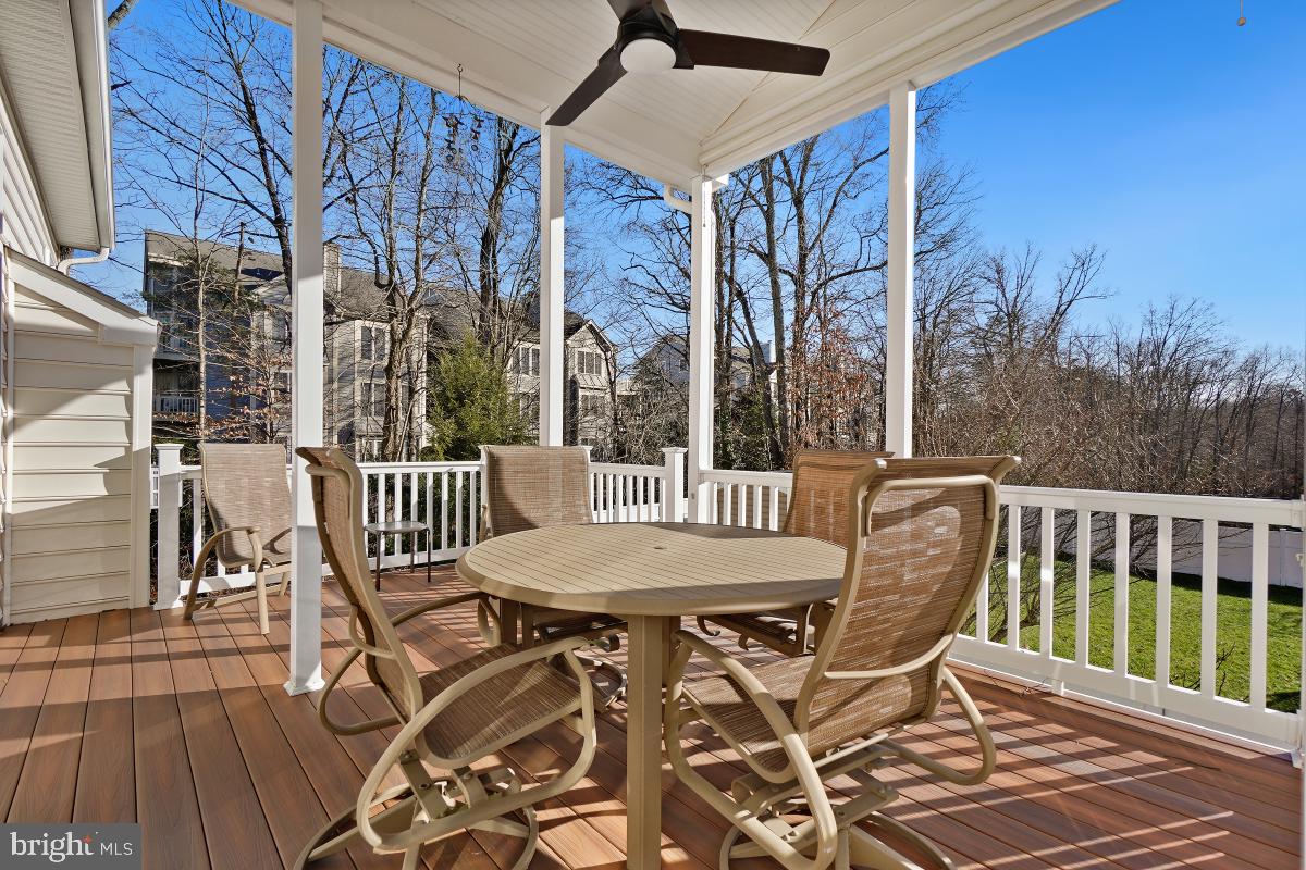 BOWEN MANOR - Residential