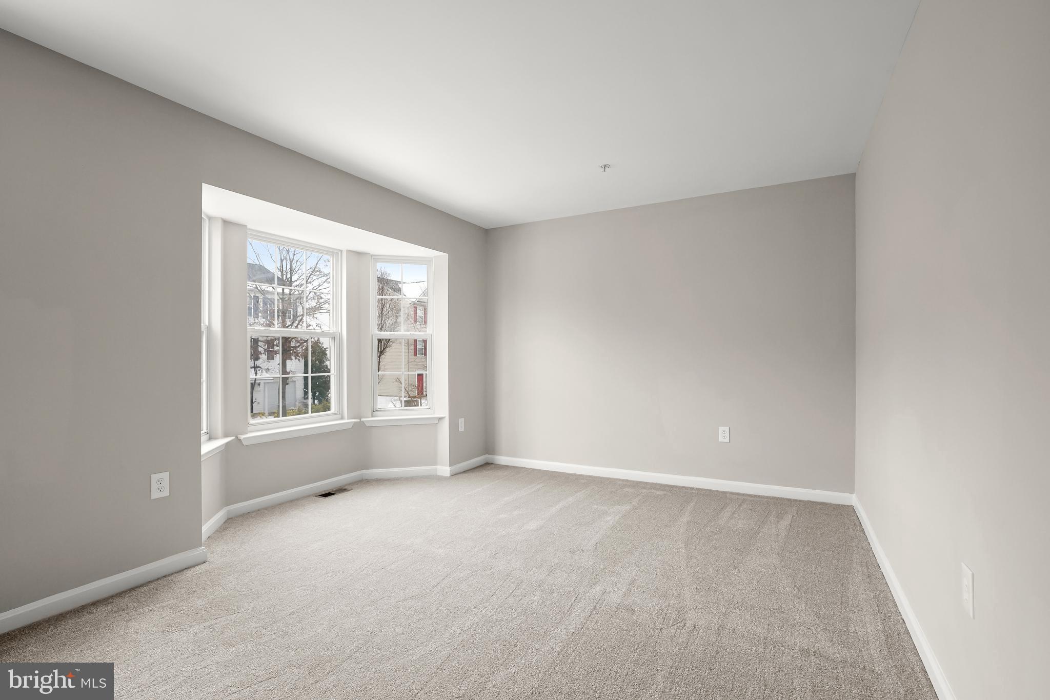 TEMPLE PLAZA - Residential