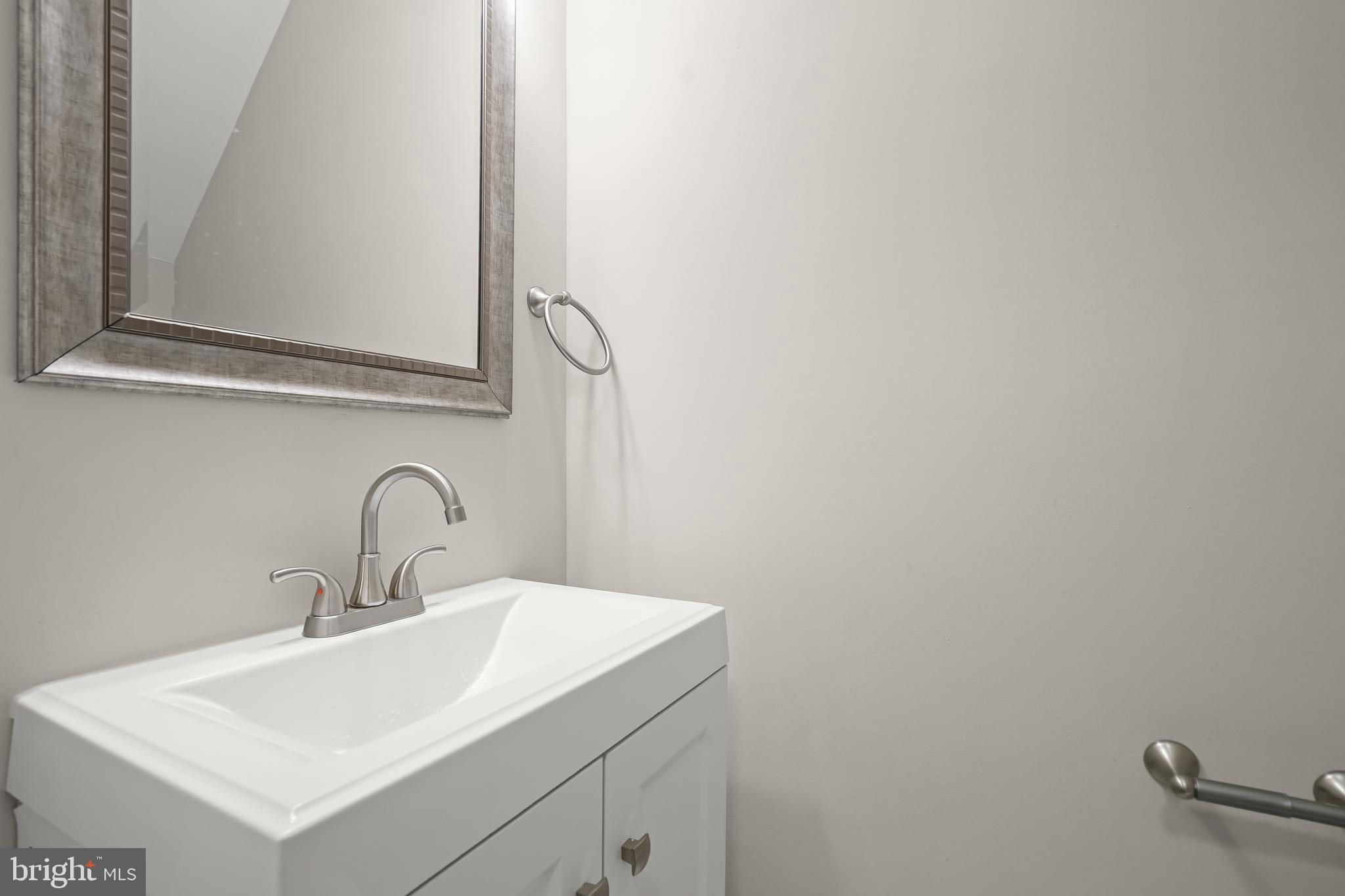 TEMPLE PLAZA - Residential