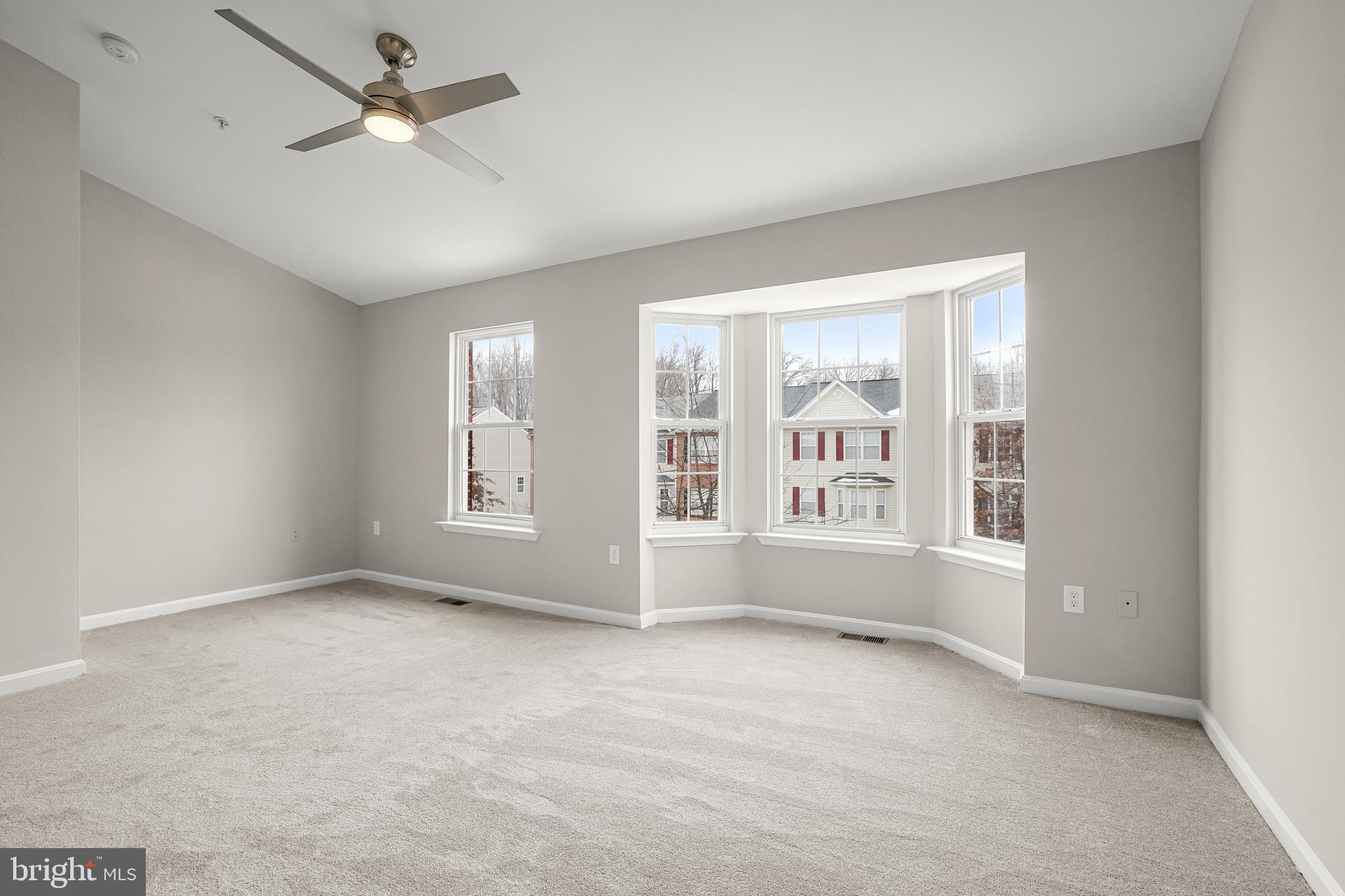 TEMPLE PLAZA - Residential