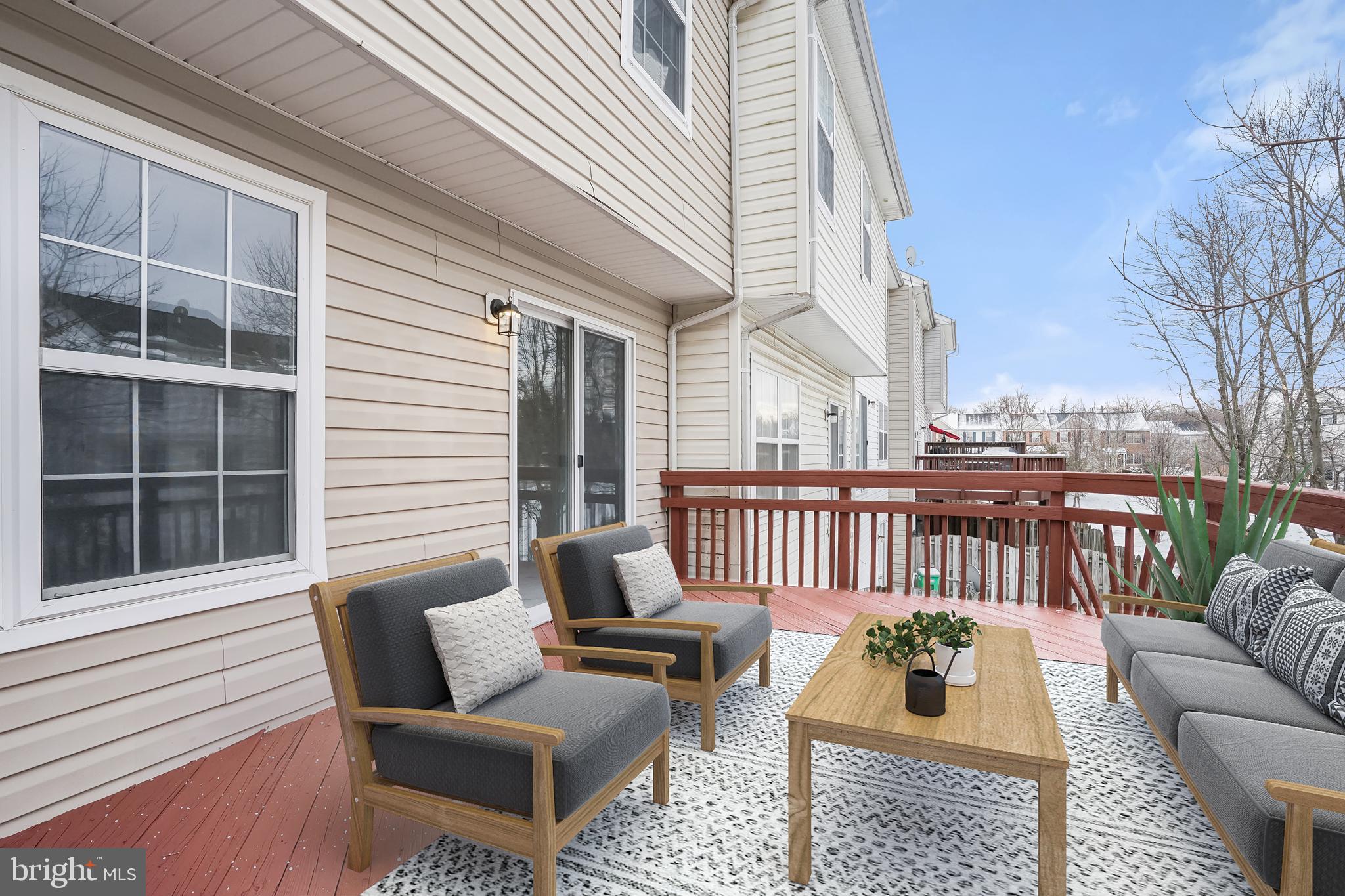 TEMPLE PLAZA - Residential