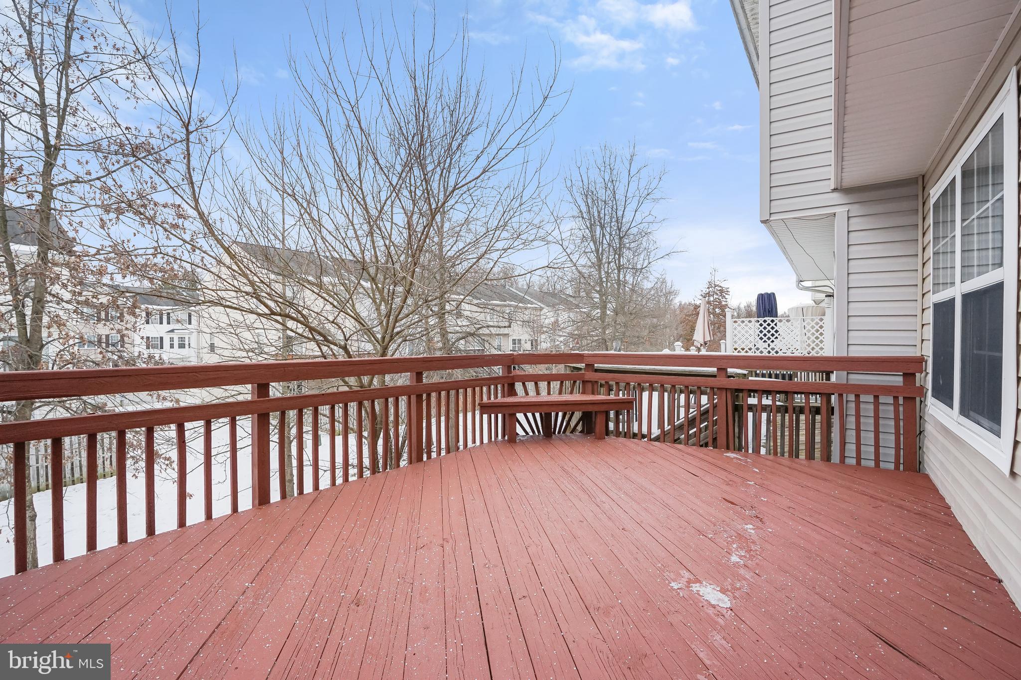 TEMPLE PLAZA - Residential