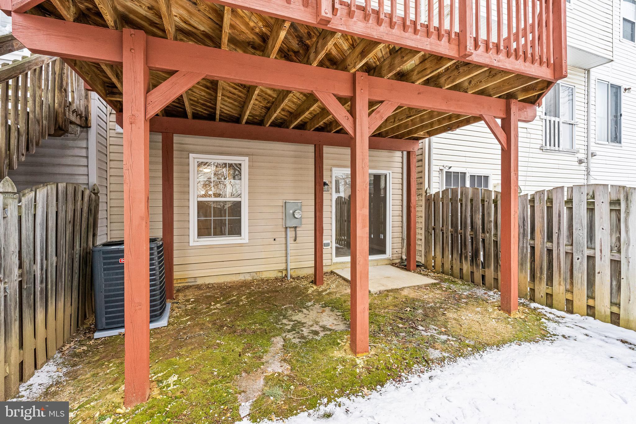 TEMPLE PLAZA - Residential