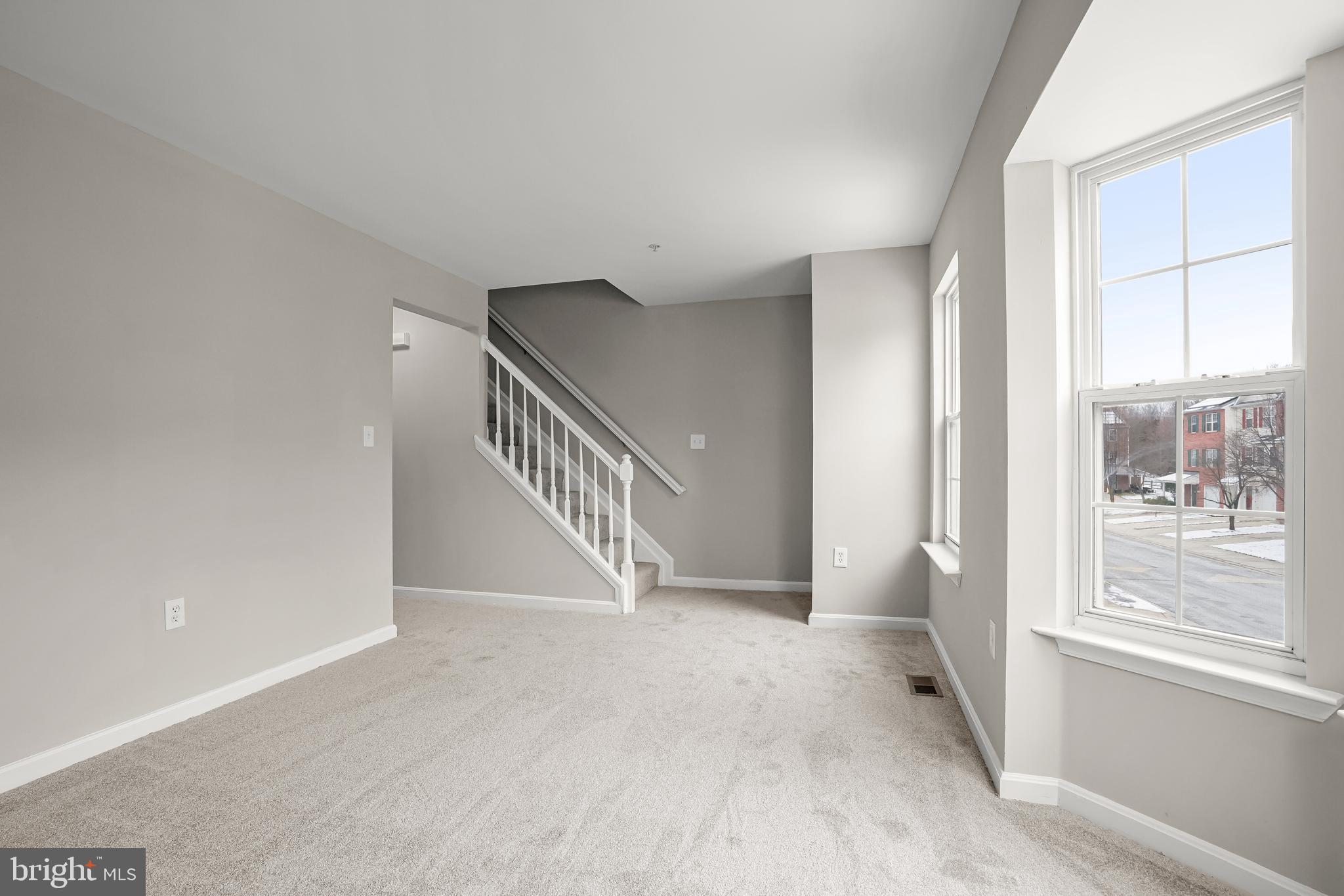 TEMPLE PLAZA - Residential