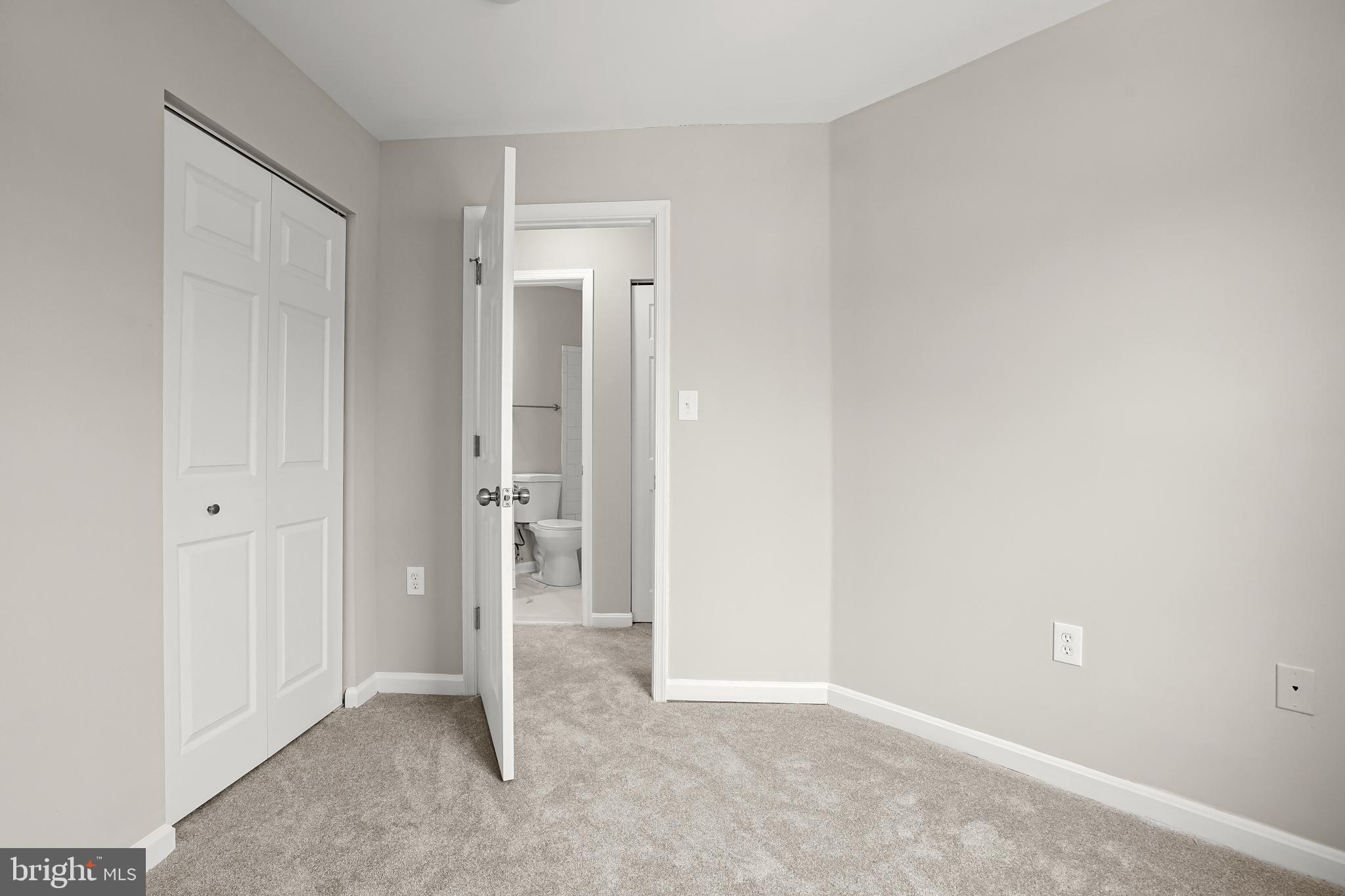 TEMPLE PLAZA - Residential