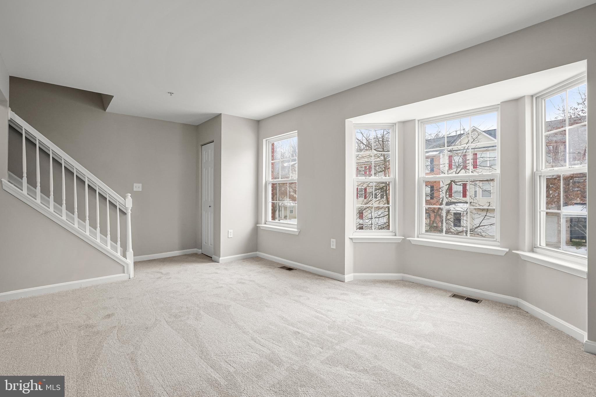 TEMPLE PLAZA - Residential