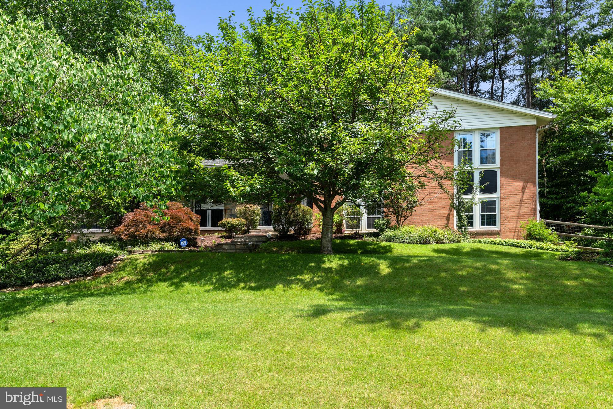 14817 LAKE TERRACE
