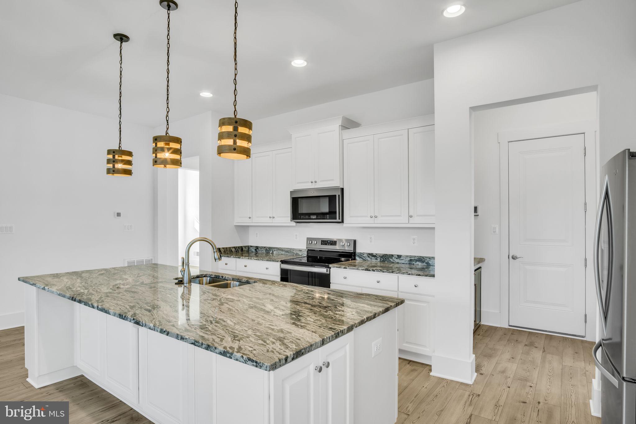 23 HIGHLAND VIEW LANE