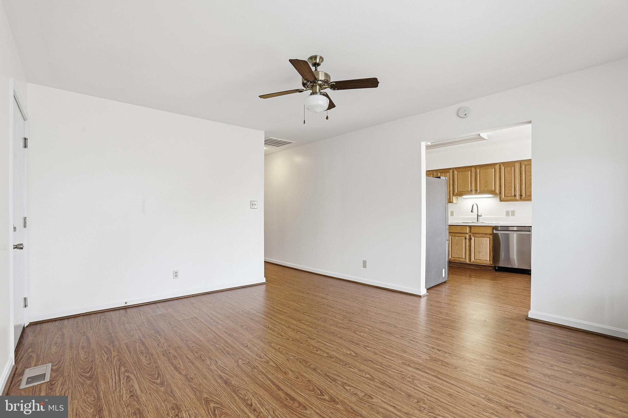 QUEEN'S MILL - Residential