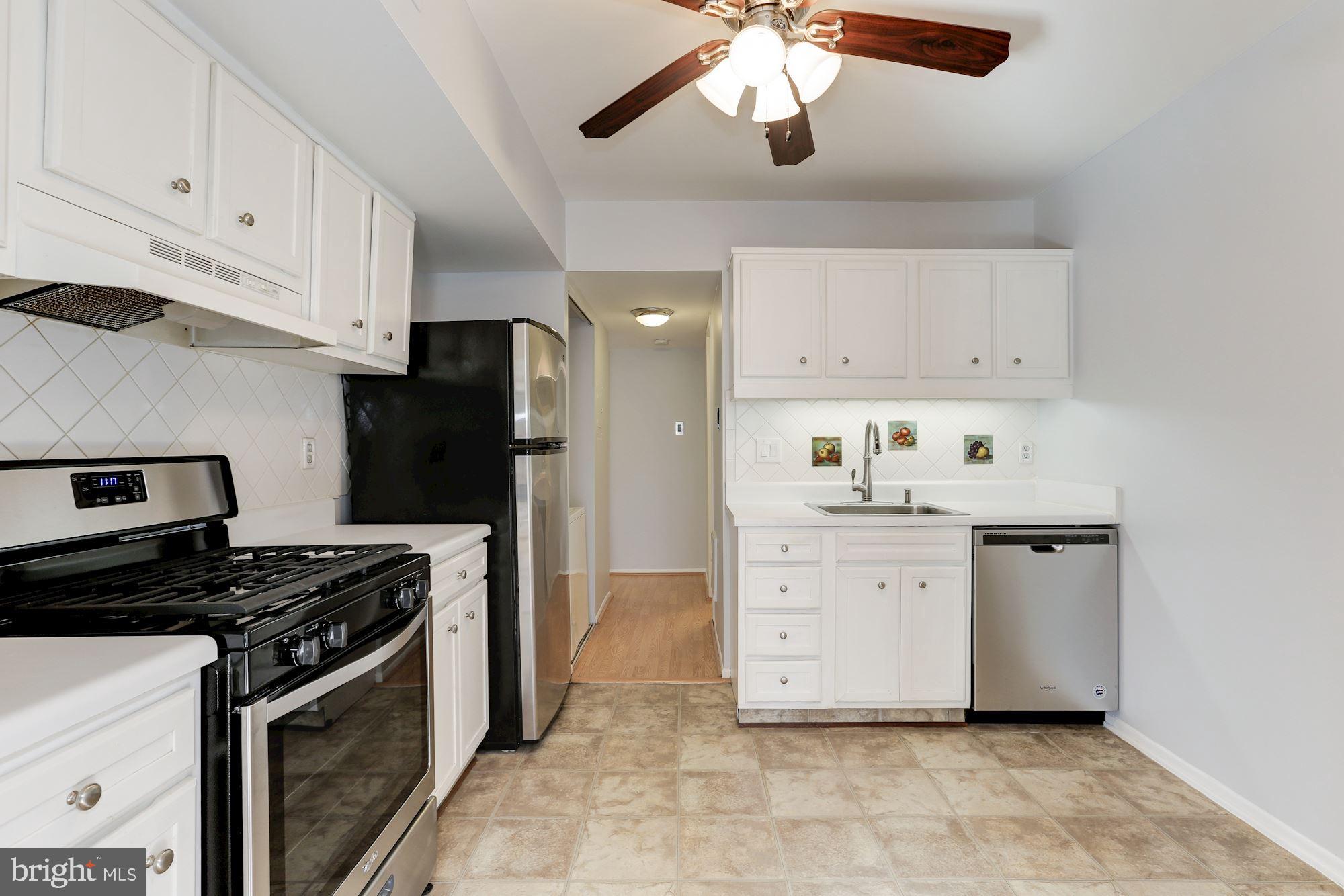 SOUTHGATE - Residential