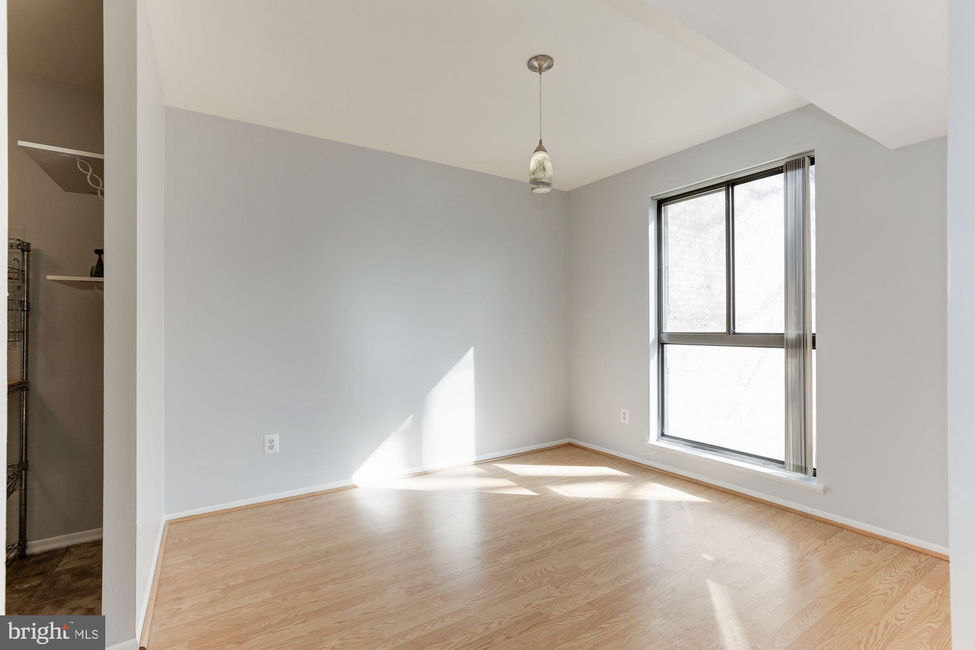 SOUTHGATE - Residential