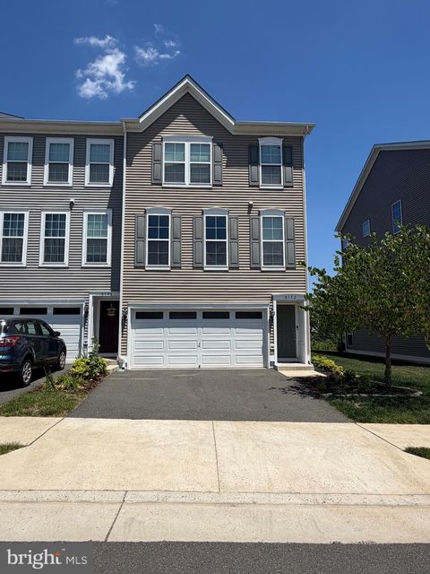 Photo of 8192 Broad Place, MANASSAS, VA 20110 (MLS # VAPW2120586)