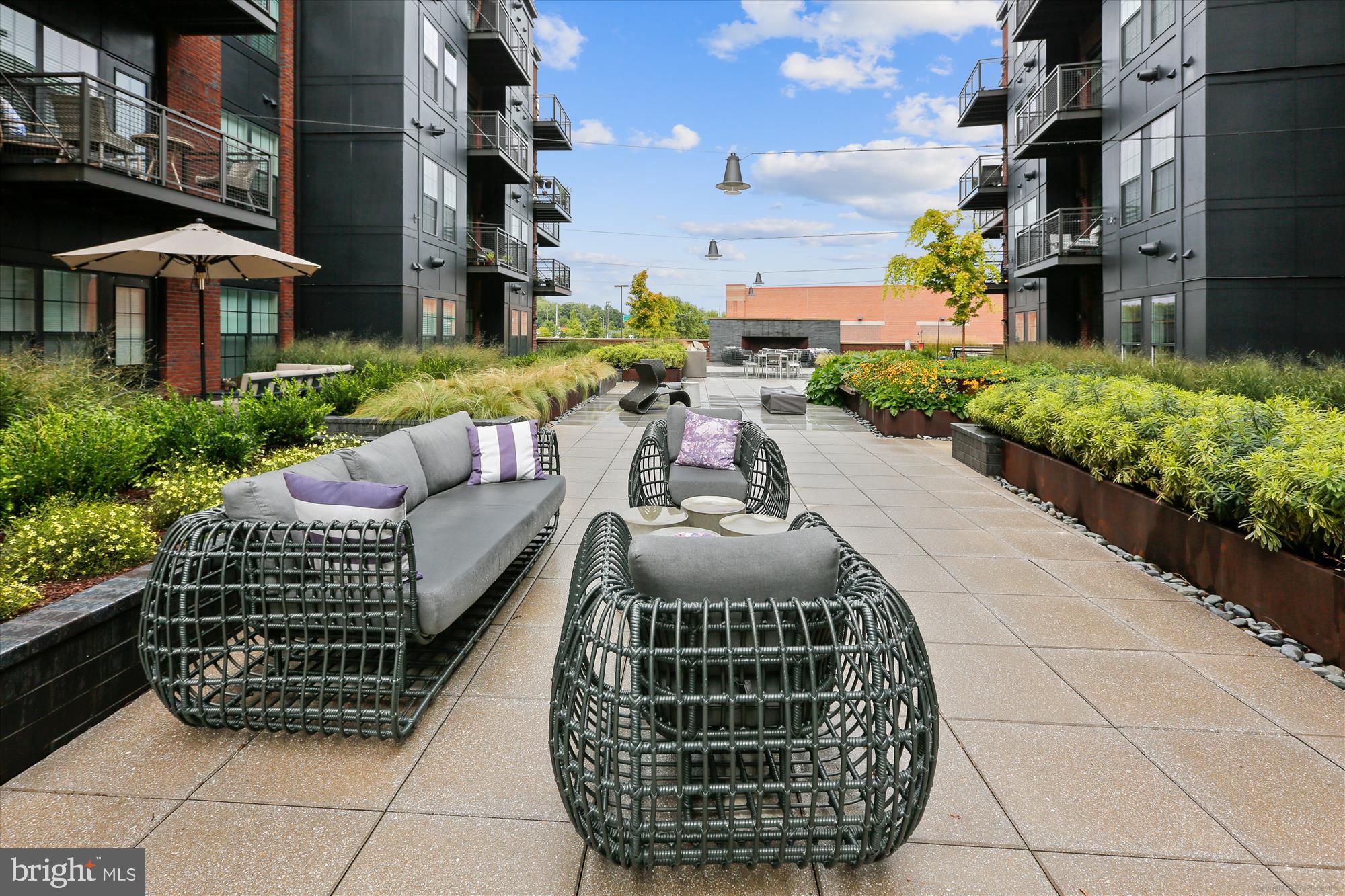 CROWN FARM - Residential