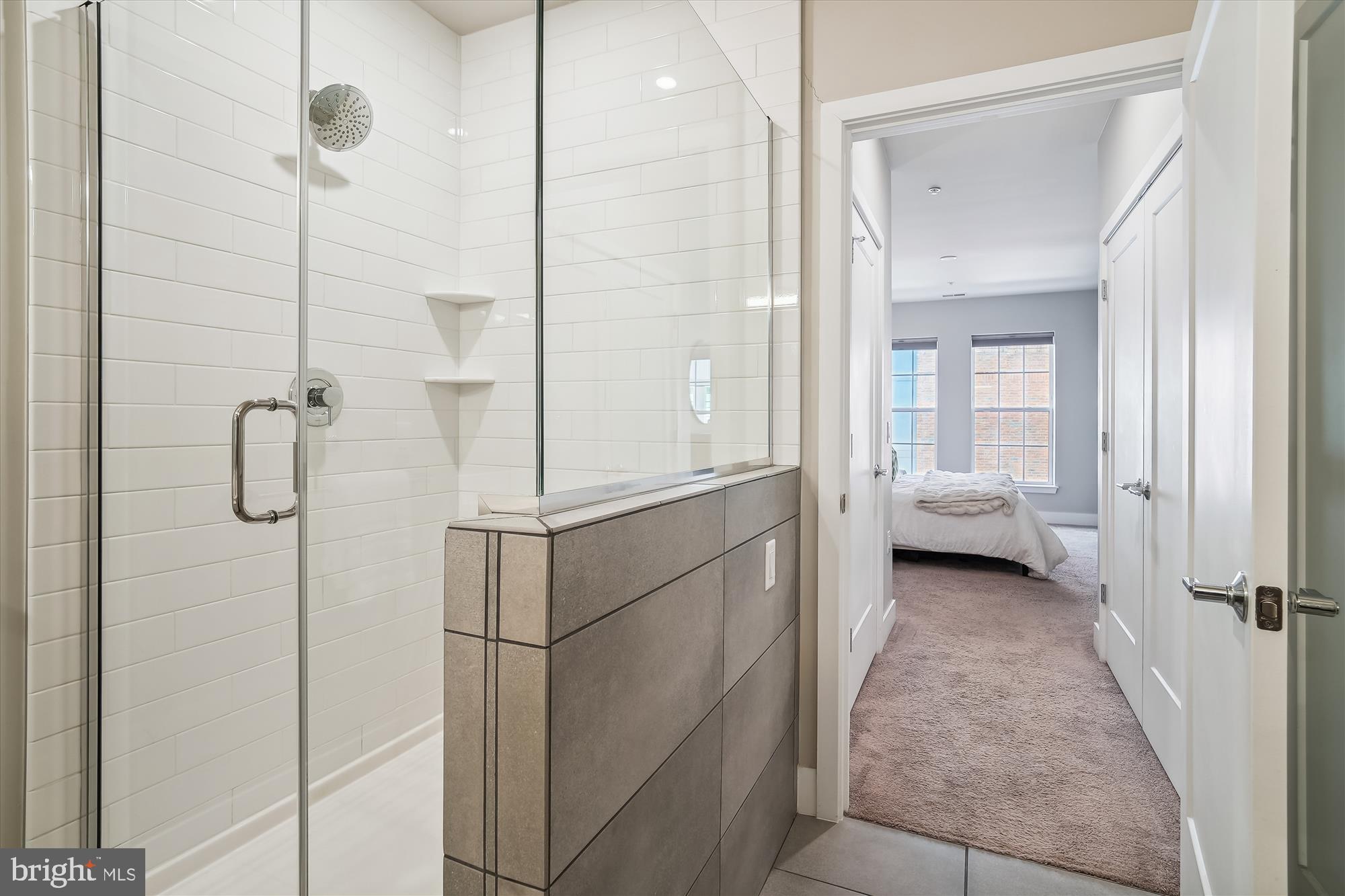 CROWN FARM - Residential