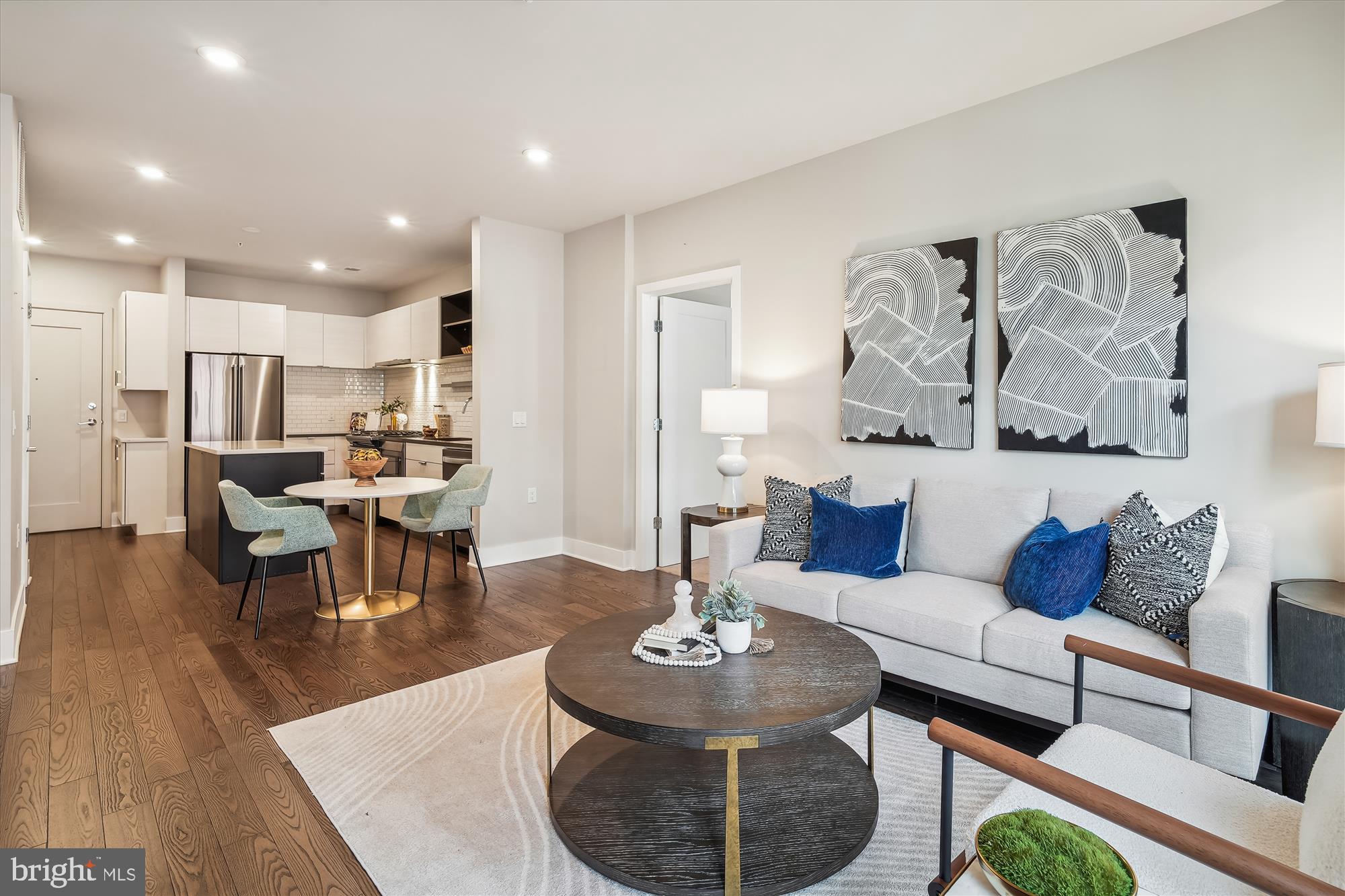 CROWN FARM - Residential