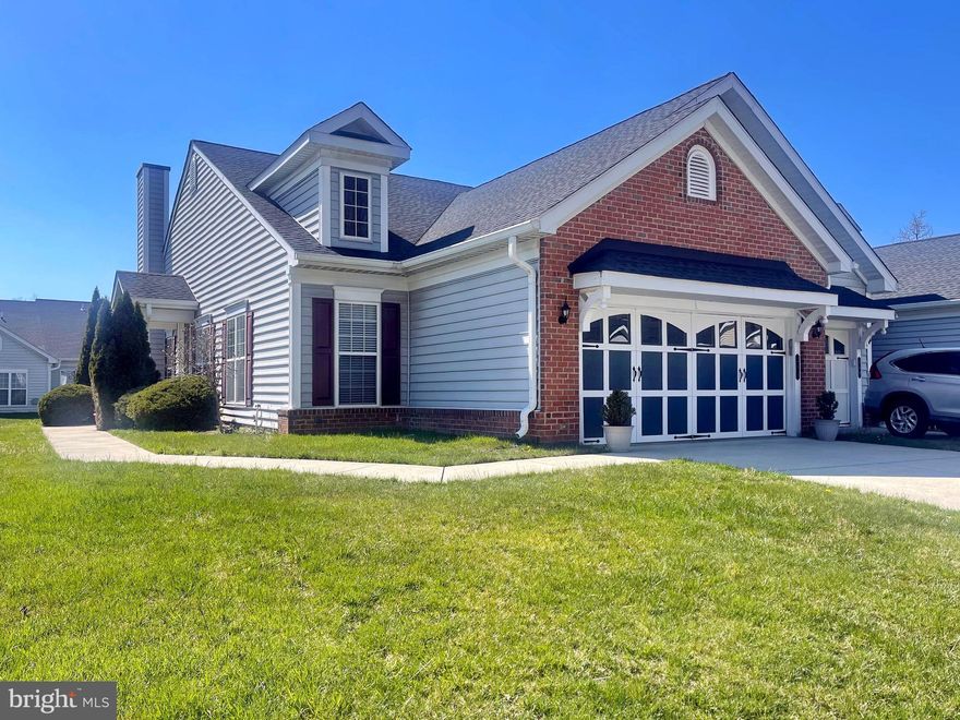 You’ll love the space & natural lighting in this END unit , spacious open floor plan, 3 season enclosed porch, manicured yard, formal dining room, family room w/ fireplace, each bedrooms set up as “en-suites”. Loads of closet space, large mud room w/ washer, dryer & broom closet, garage has cabinets and additional storage space.  Great OVER 55 Community w/ close proximity to the hospital , grocery, pharmacy, banking & everything you’ll need for day to day comforts. 
These units sell quick, be sure if financing have a solid lender. No home sale contingency 
Proof of all funds up front w/ a written offers.