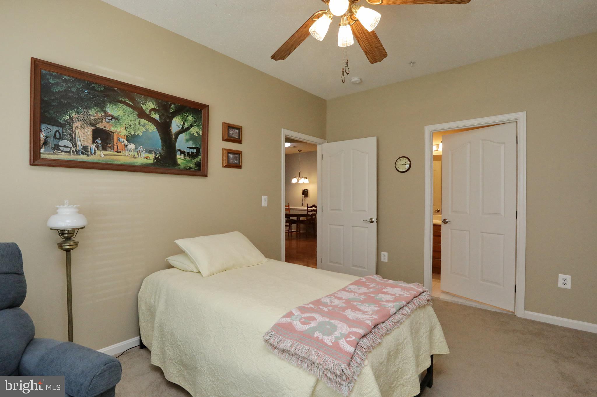 HAWTHORNE GREENE - Residential