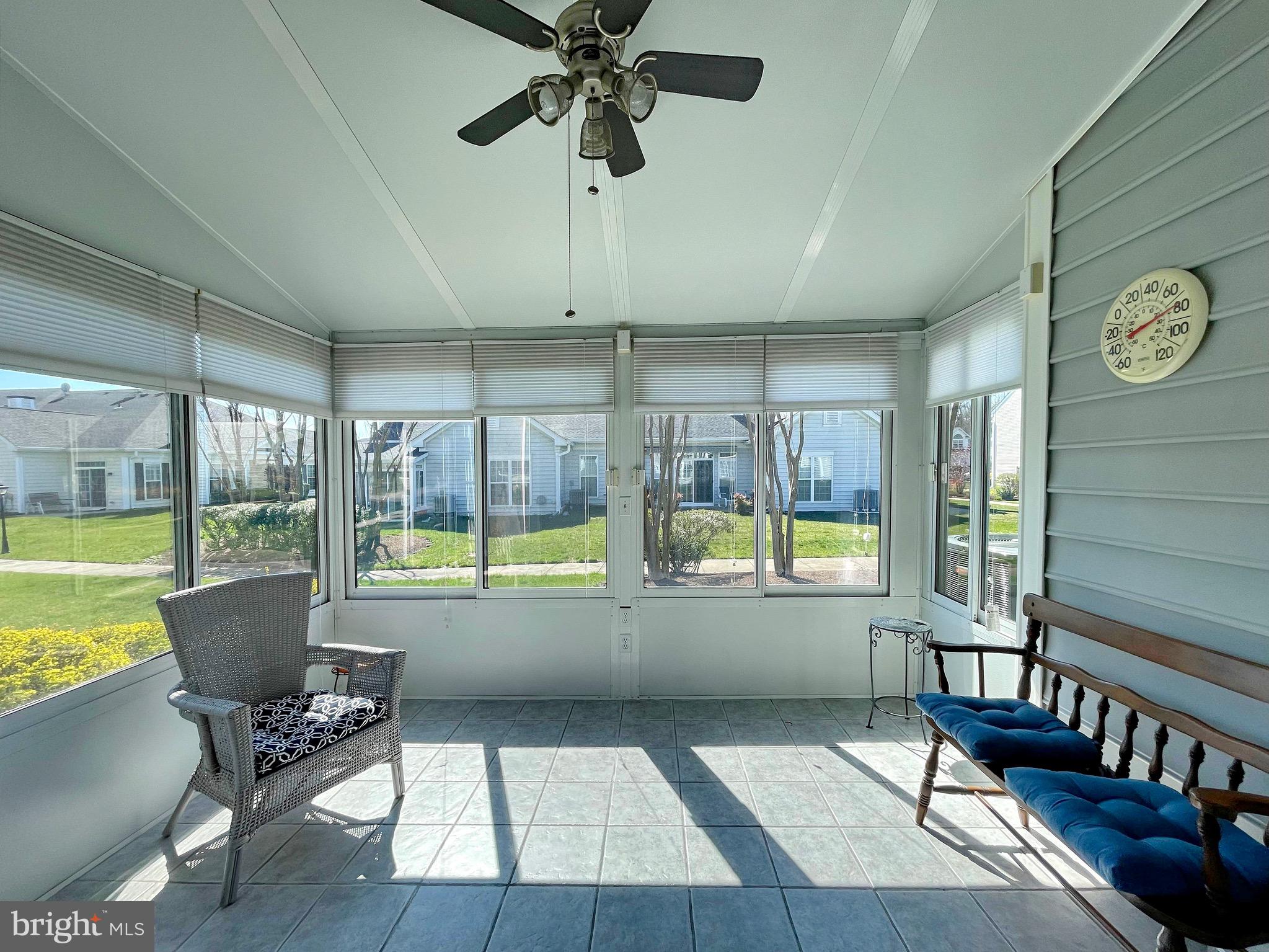 HAWTHORNE GREENE - Residential