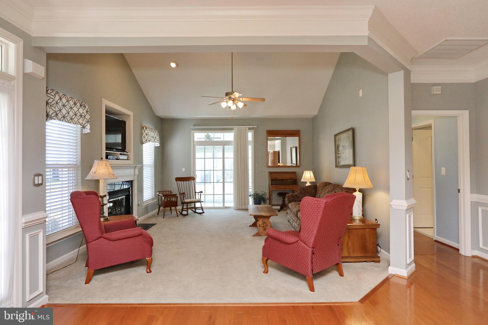 HAWTHORNE GREENE - Residential