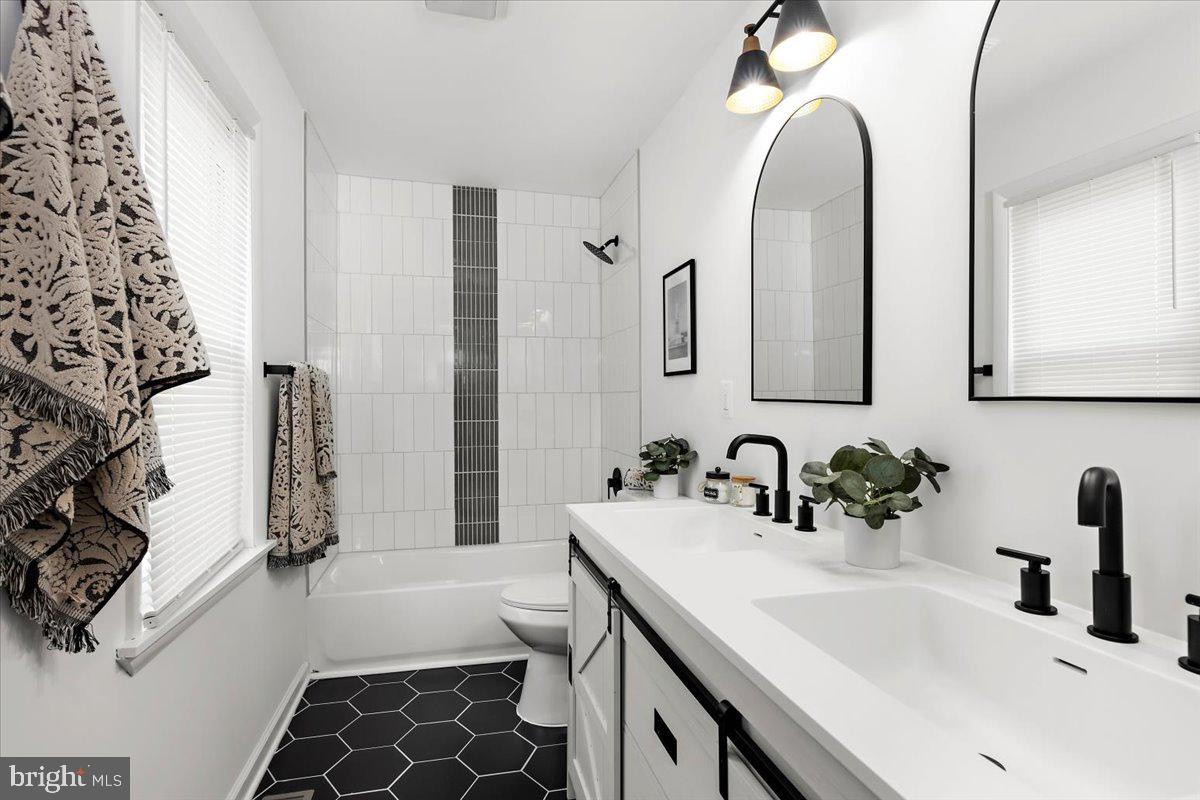 CARNEY VIEW - Residential