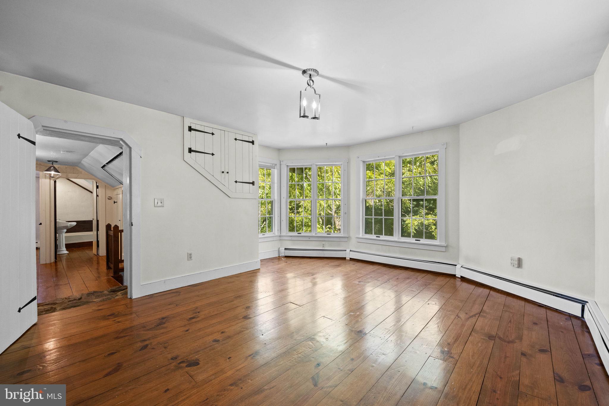 MOUNT VERNON - Residential