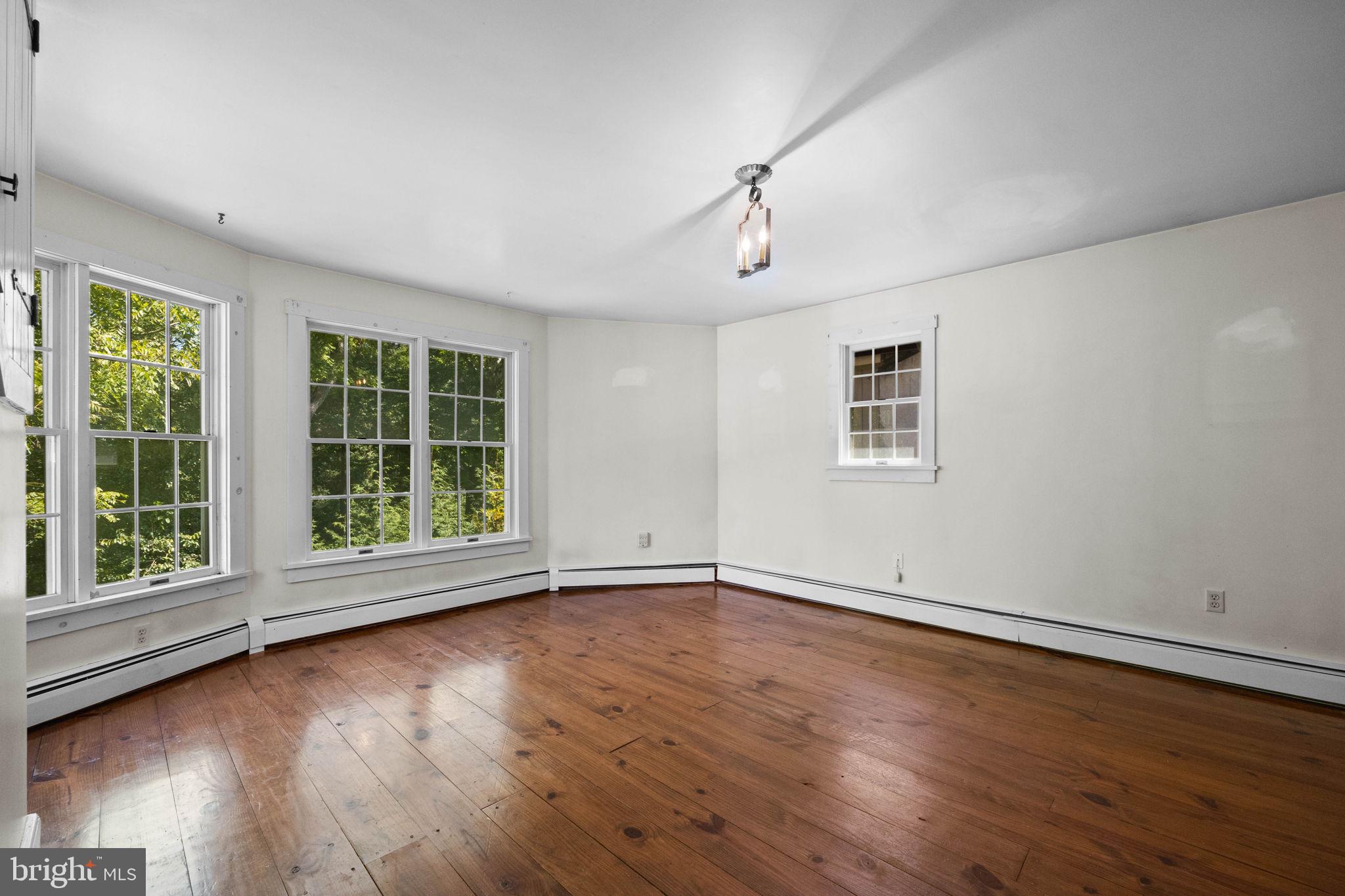 MOUNT VERNON - Residential
