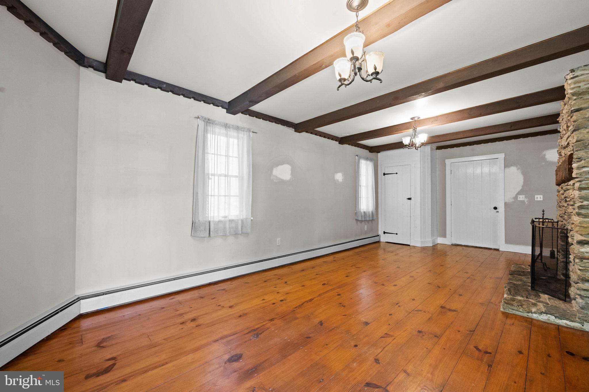 MOUNT VERNON - Residential