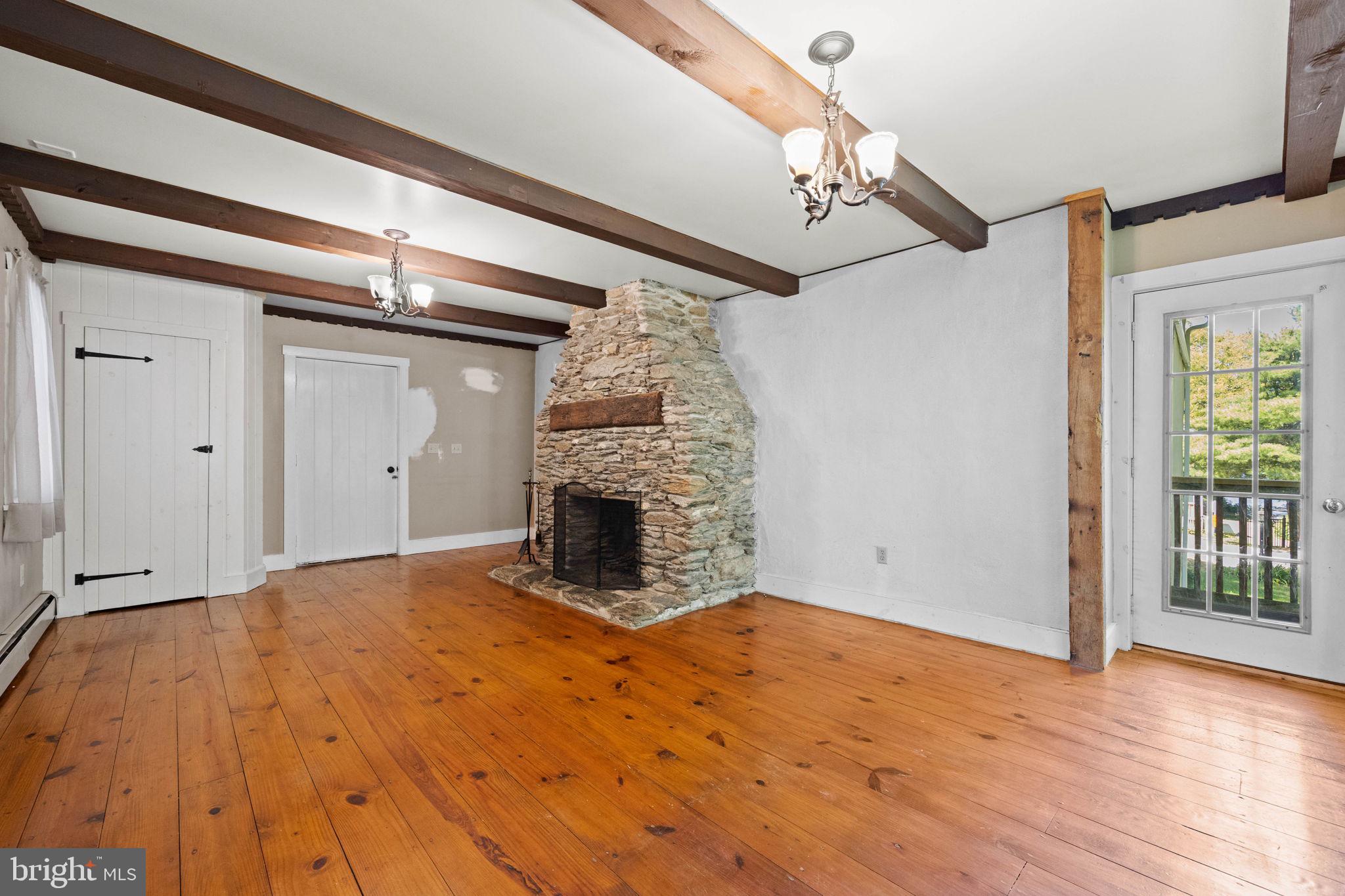 MOUNT VERNON - Residential