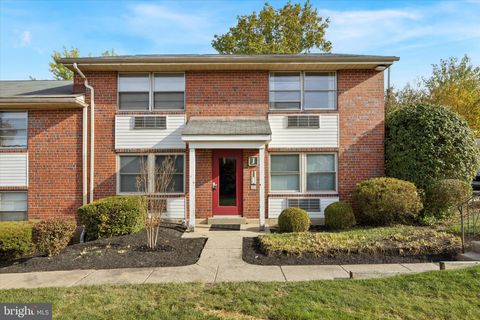 Photo of 200 Prince Frederick Street #J3, KING OF PRUSSIA, PA 19406 (MLS # PAMC2160156) Photo of 200 Prince Frederick Street #J3, KING OF PRUSSIA, PA 19406 (MLS # PAMC2160156)