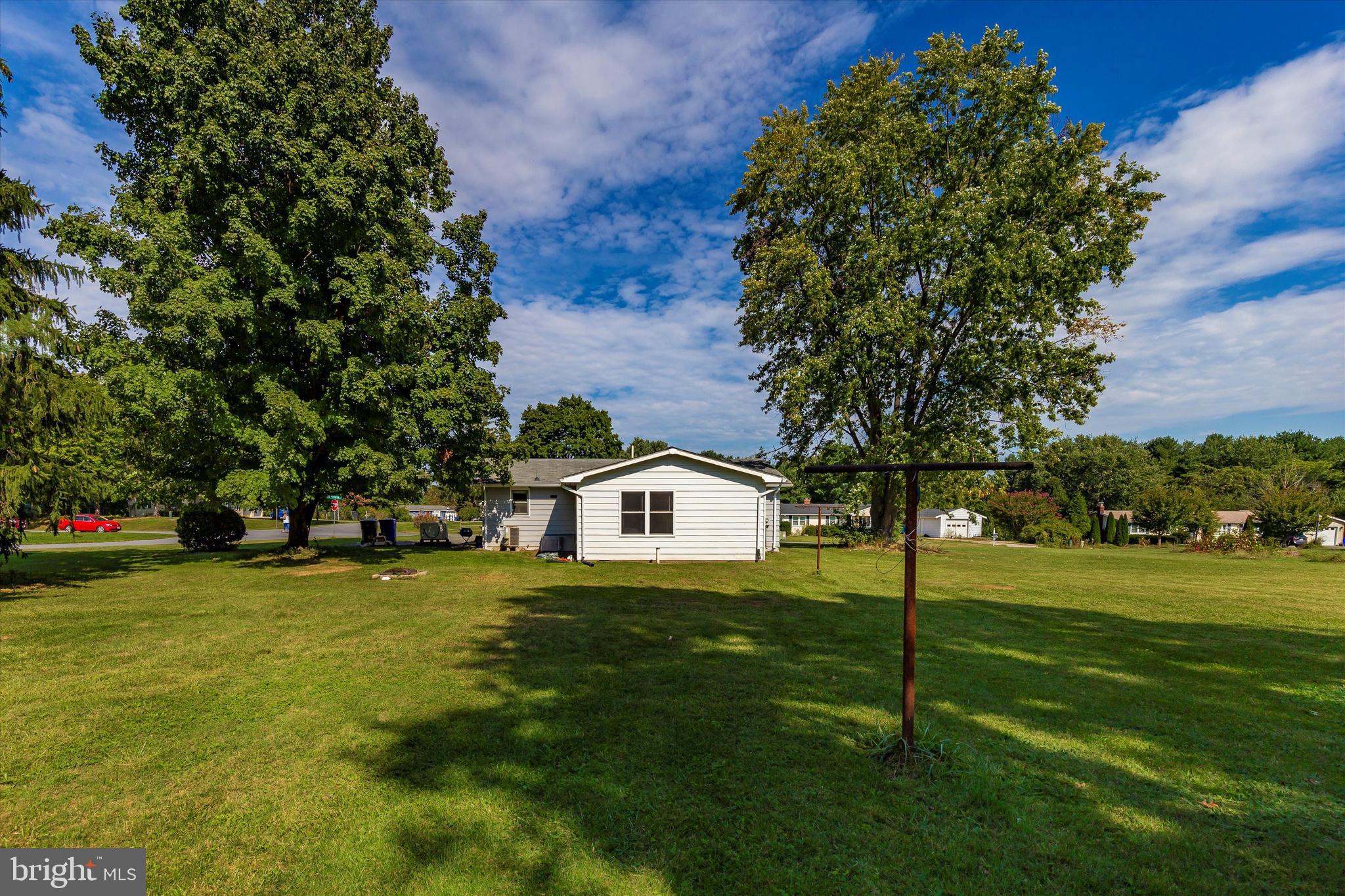 FORD ROAD ACRES - Residential