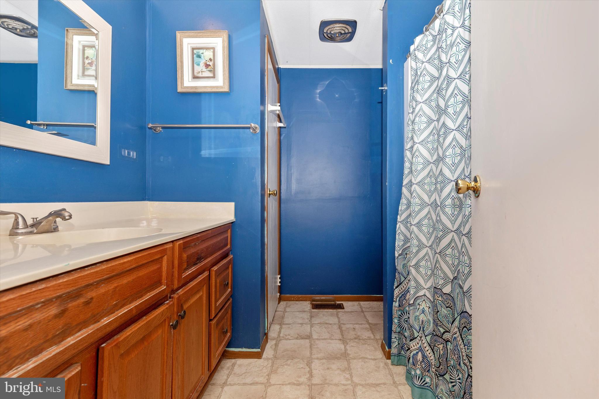 FORD ROAD ACRES - Residential