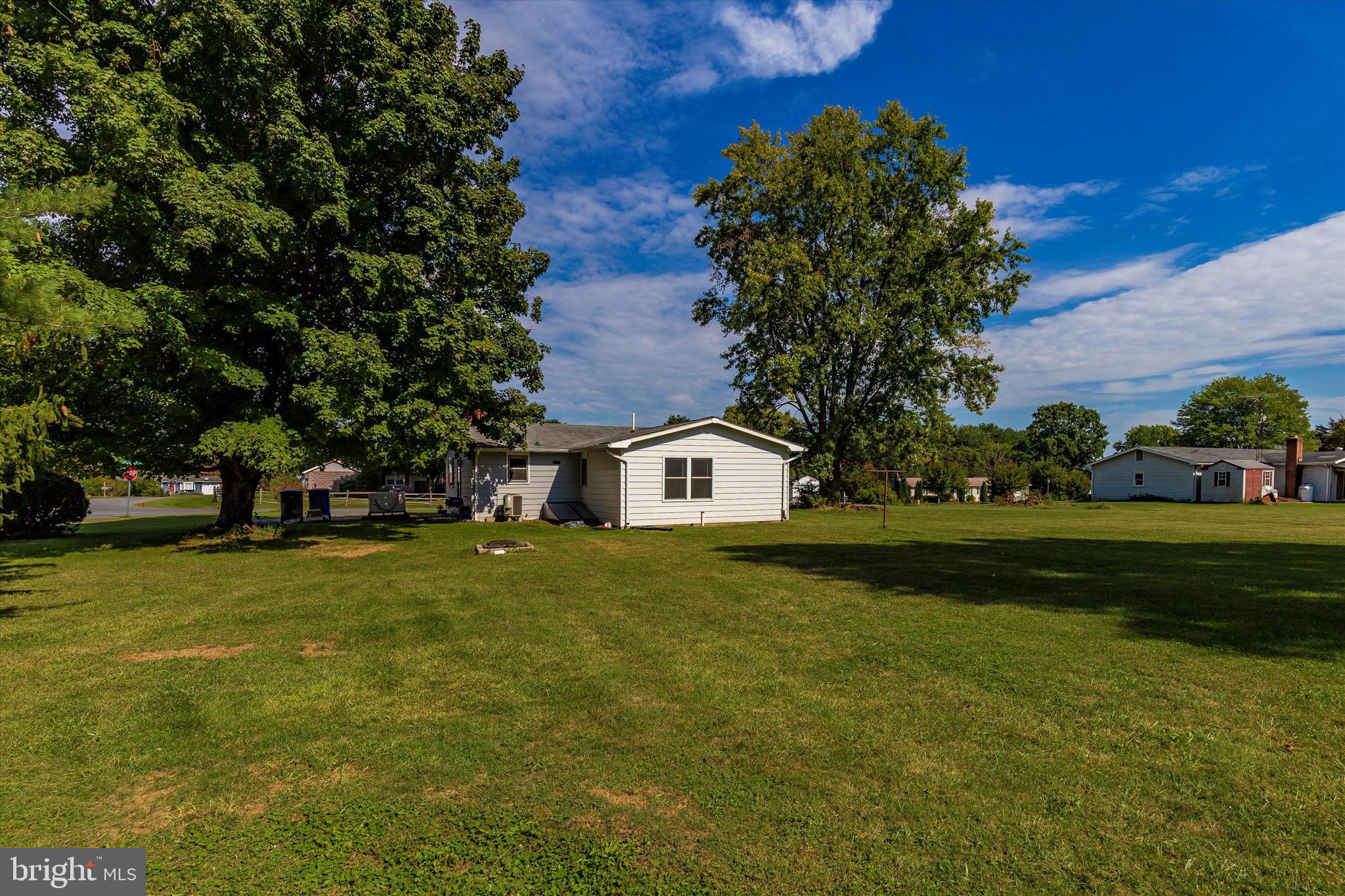 FORD ROAD ACRES - Residential