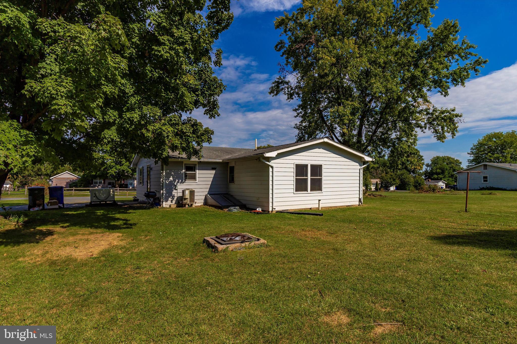 FORD ROAD ACRES - Residential