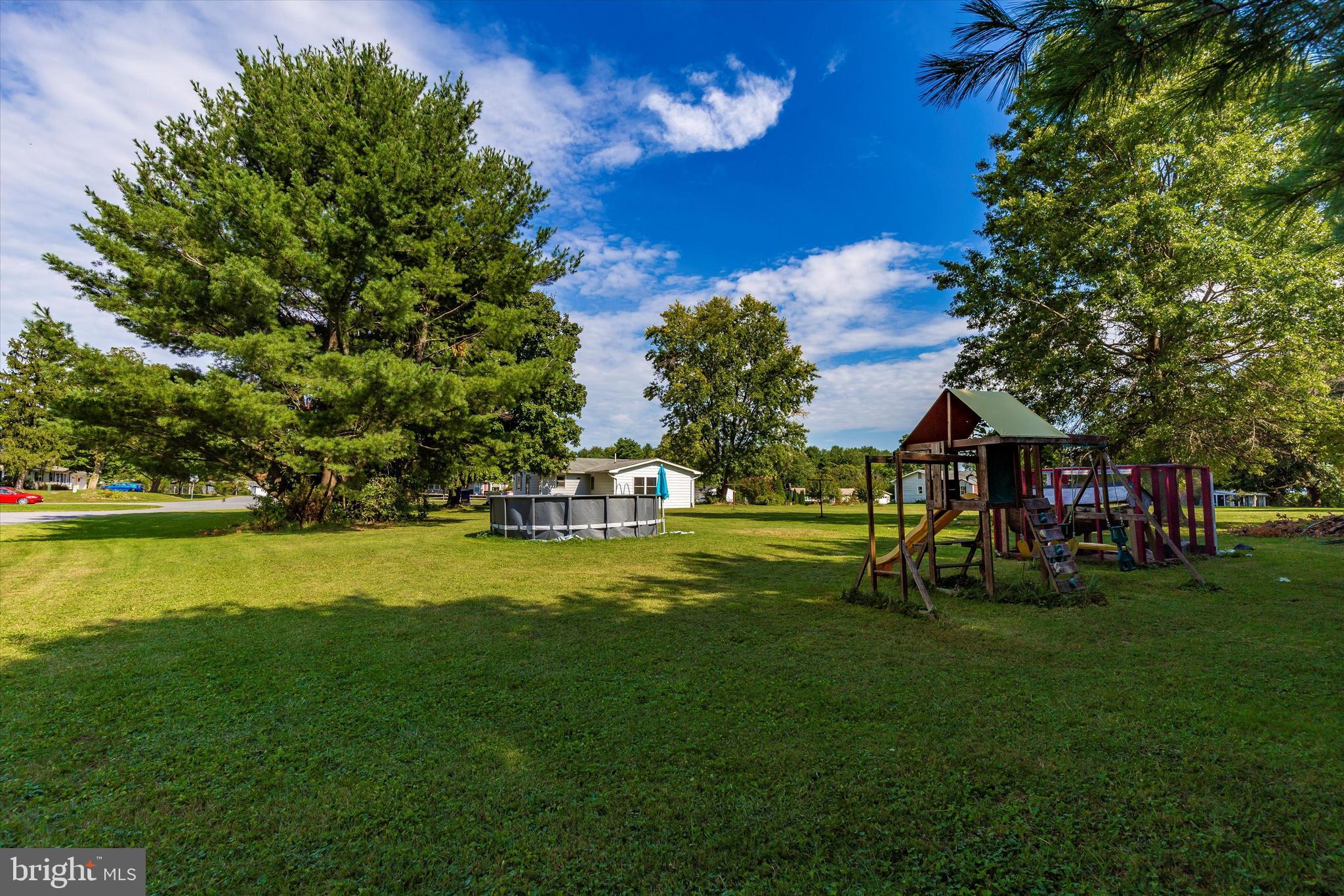 FORD ROAD ACRES - Residential