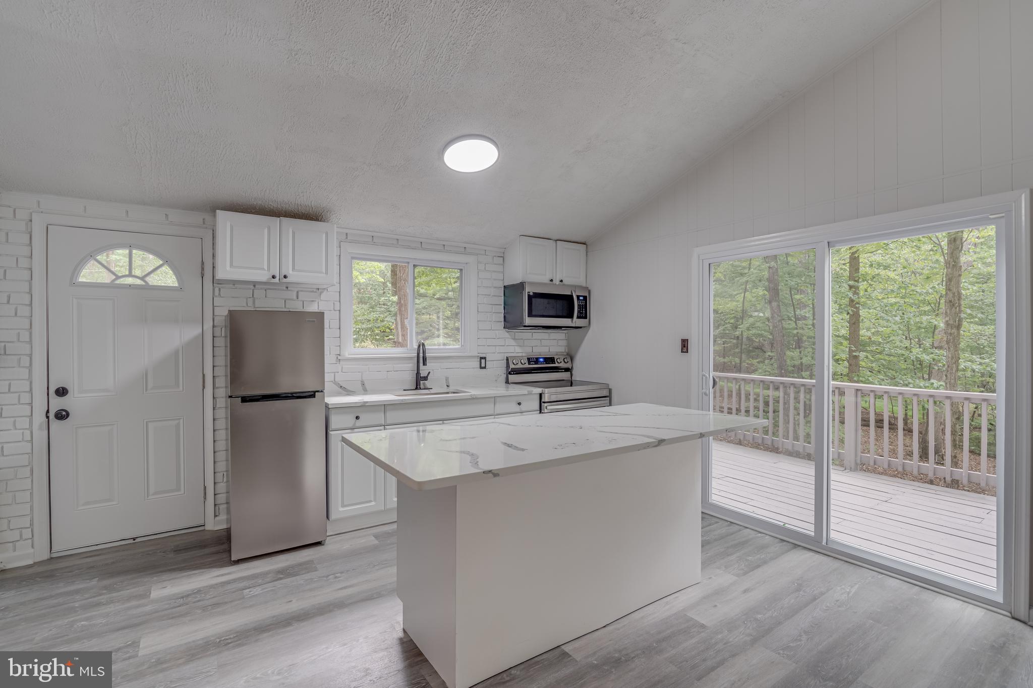 THE WOODS RESORT - Residential