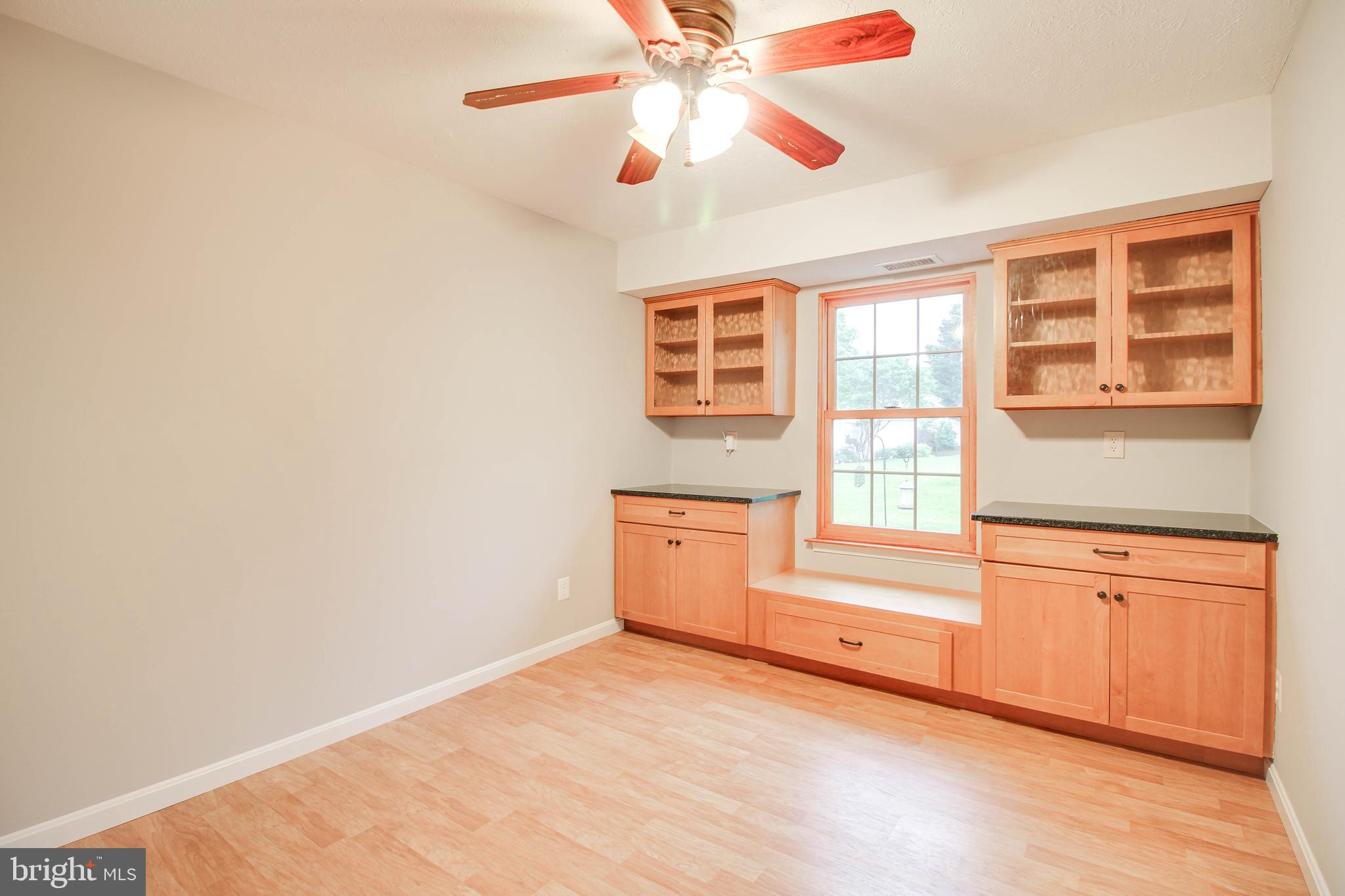 NEW CUT FARMS - Residential