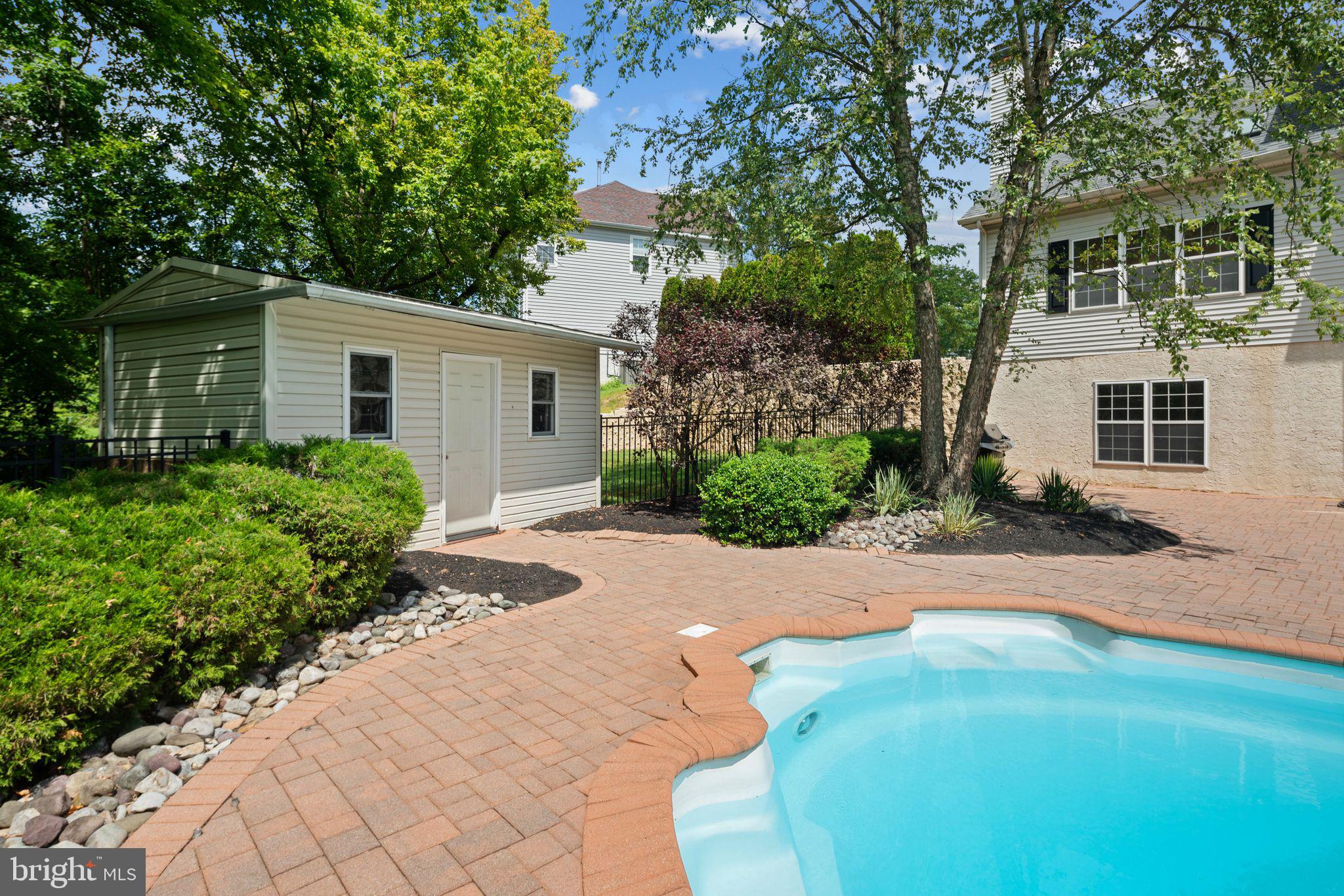 PROVIDENCE CROSSIN - Residential