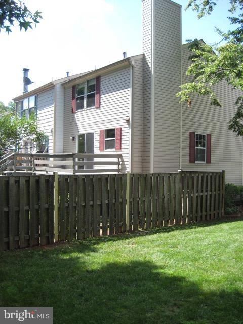 LONDON COMMONS - Residential Lease