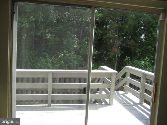 LONDON COMMONS - Residential Lease