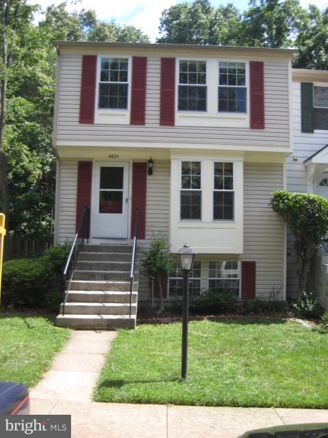 LONDON COMMONS - Residential Lease