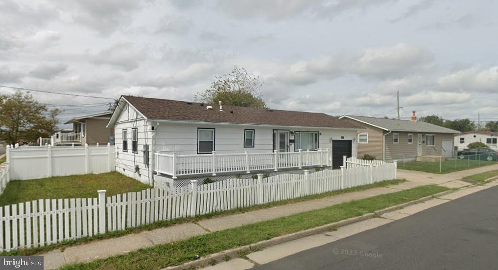 2117 MURRAY AVENUE