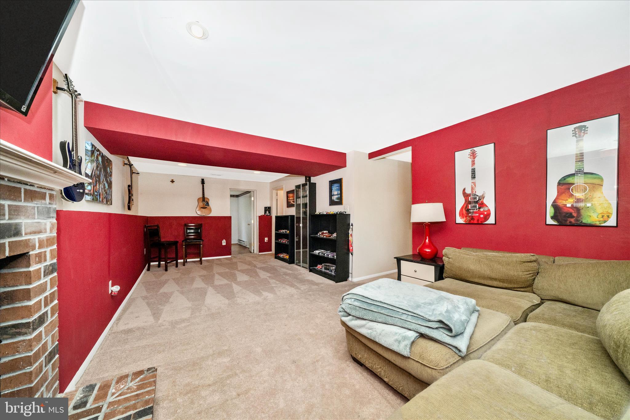 HARMANS WOODS - Residential