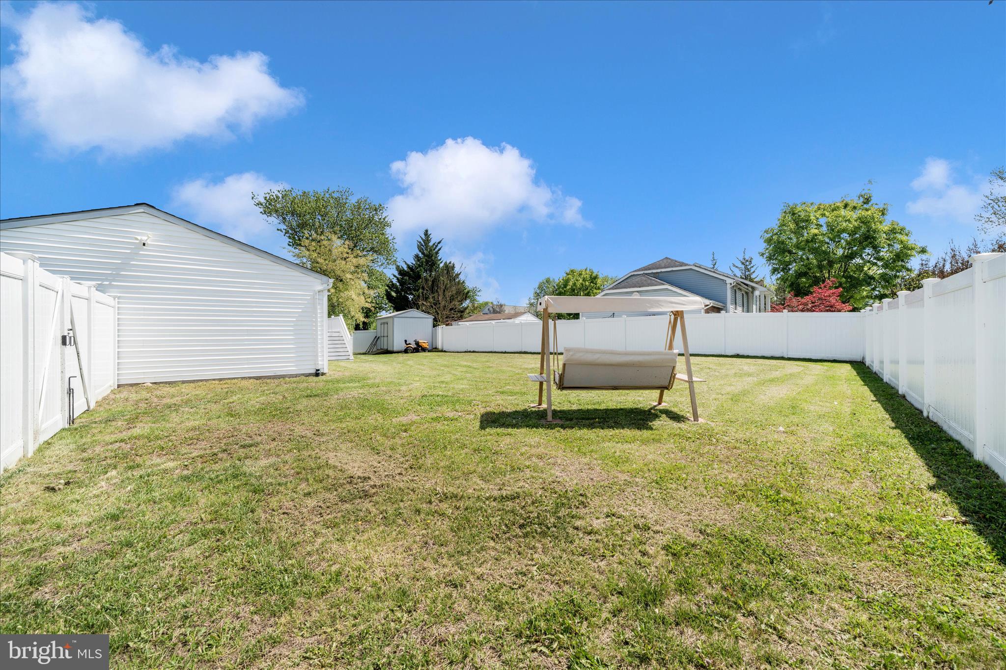 HARMANS WOODS - Residential