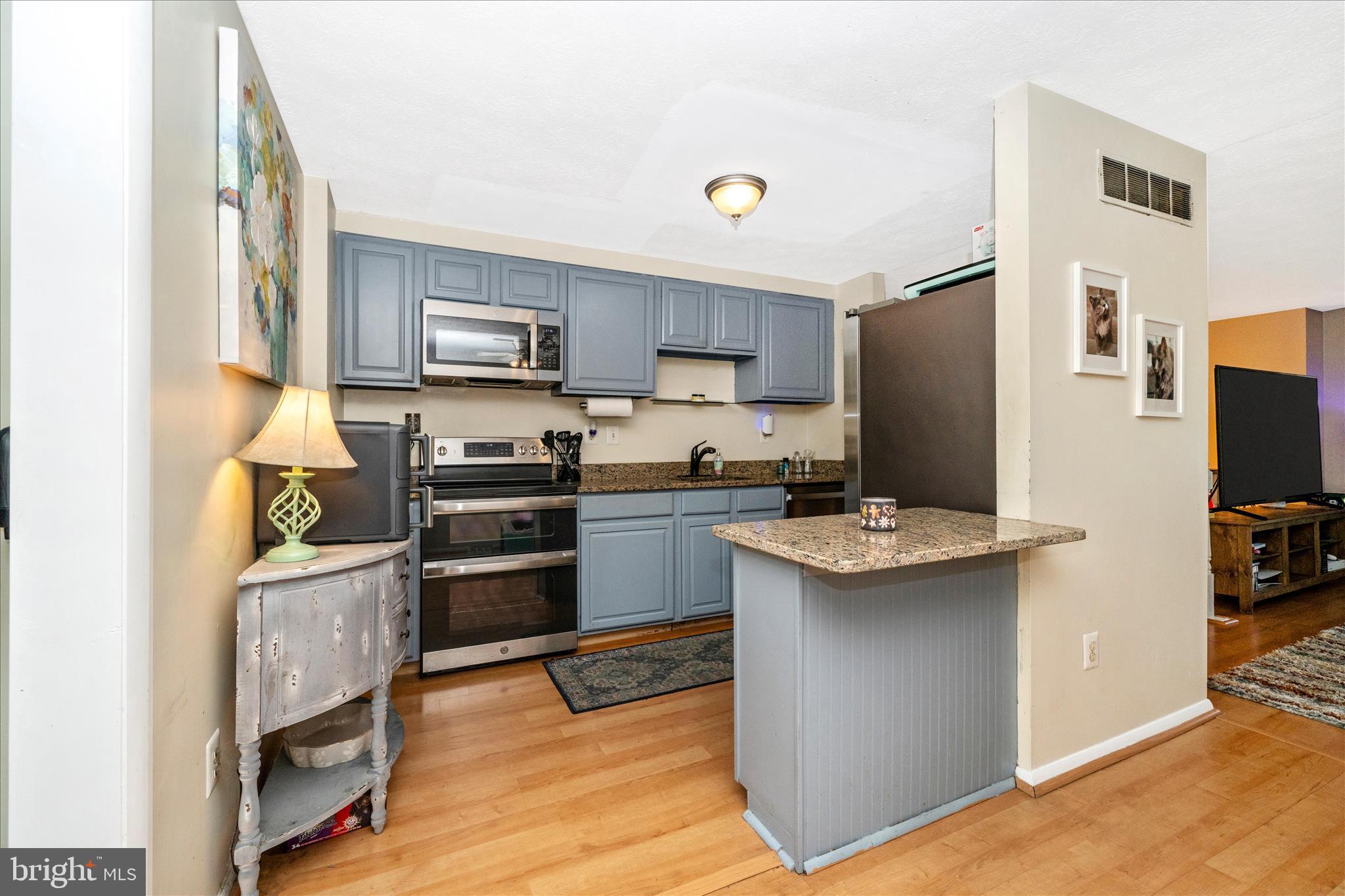 HARMANS WOODS - Residential