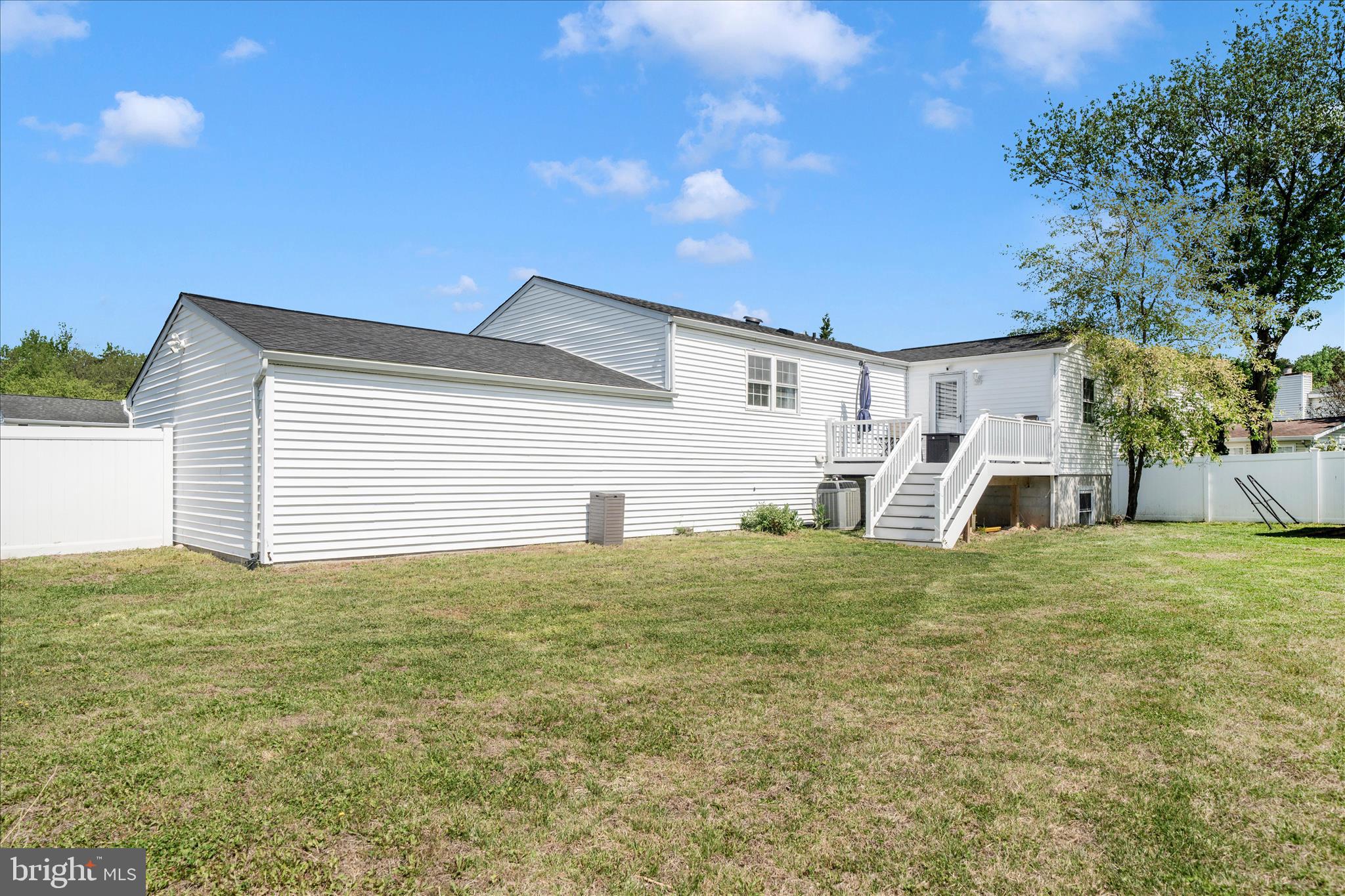 HARMANS WOODS - Residential